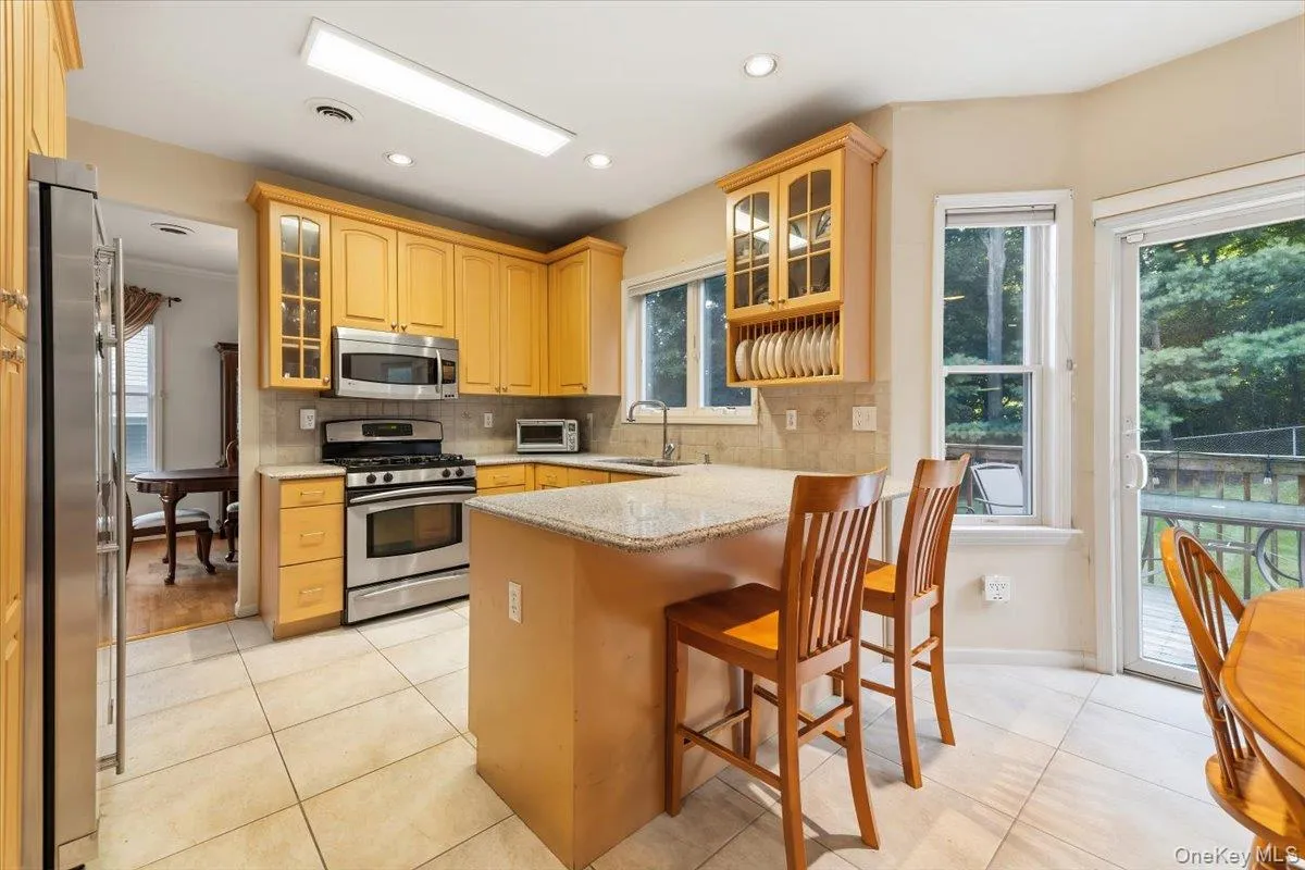 5 Dennis McHugh Court, Orangetown, NY, 4 Bedrooms Bedrooms, 7 Rooms Rooms,2 BathroomsBathrooms,Residential,For Rent,Dennis McHugh,0,1028912 5 Dennis McHugh Court, Orangetown, NY, 4 Bedrooms Bedrooms, 7 Rooms Rooms,2 BathroomsBathrooms,Residential,For Rent,Dennis McHugh,0,1028912