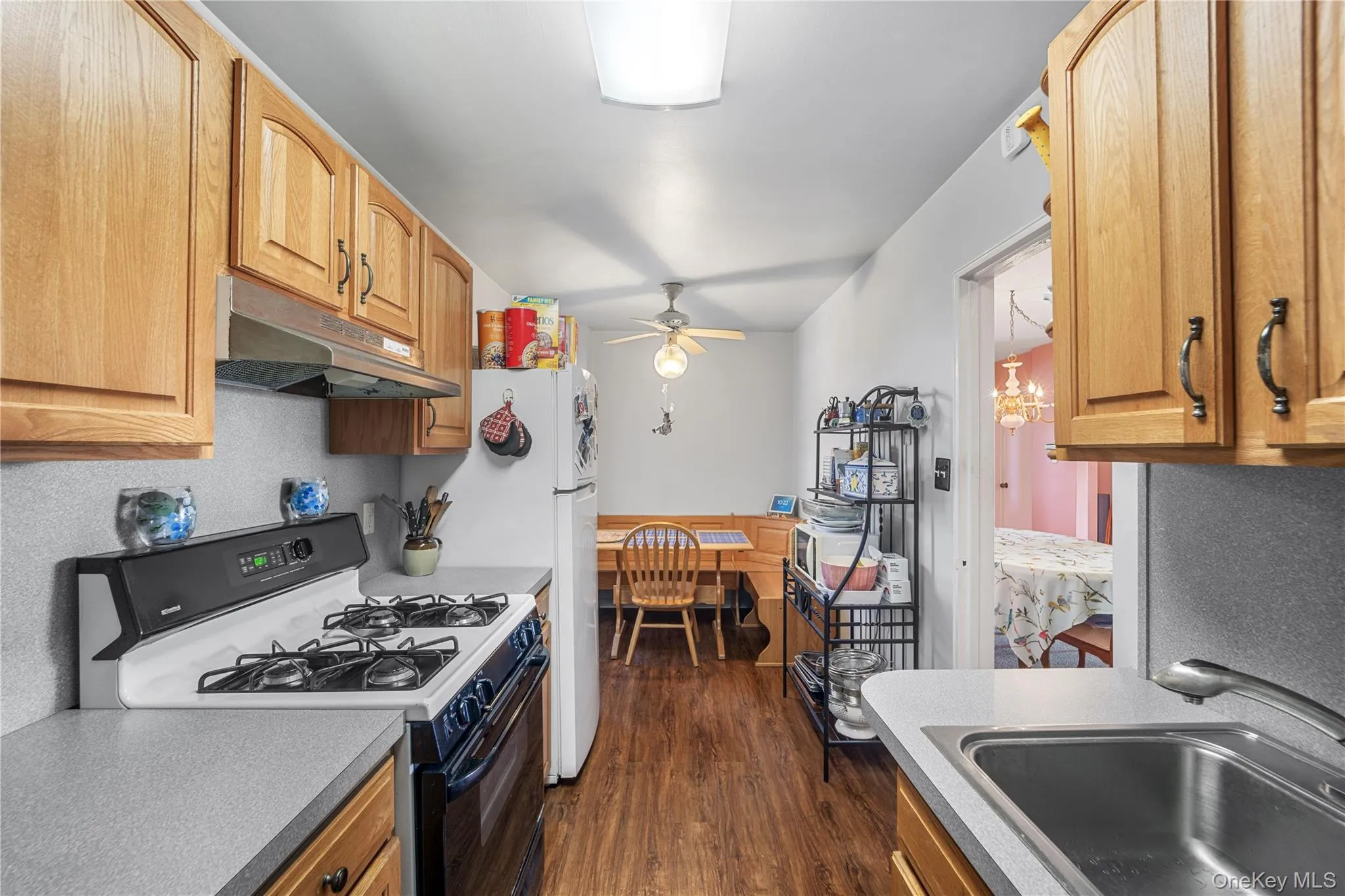 211-65 23rd Avenue, New York, NY, 3 Bedrooms Bedrooms, 6 Rooms Rooms,2 BathroomsBathrooms,Residential,For Rent,23rd,0,1028914 211-65 23rd Avenue, New York, NY, 3 Bedrooms Bedrooms, 6 Rooms Rooms,2 BathroomsBathrooms,Residential,For Rent,23rd,0,1028914