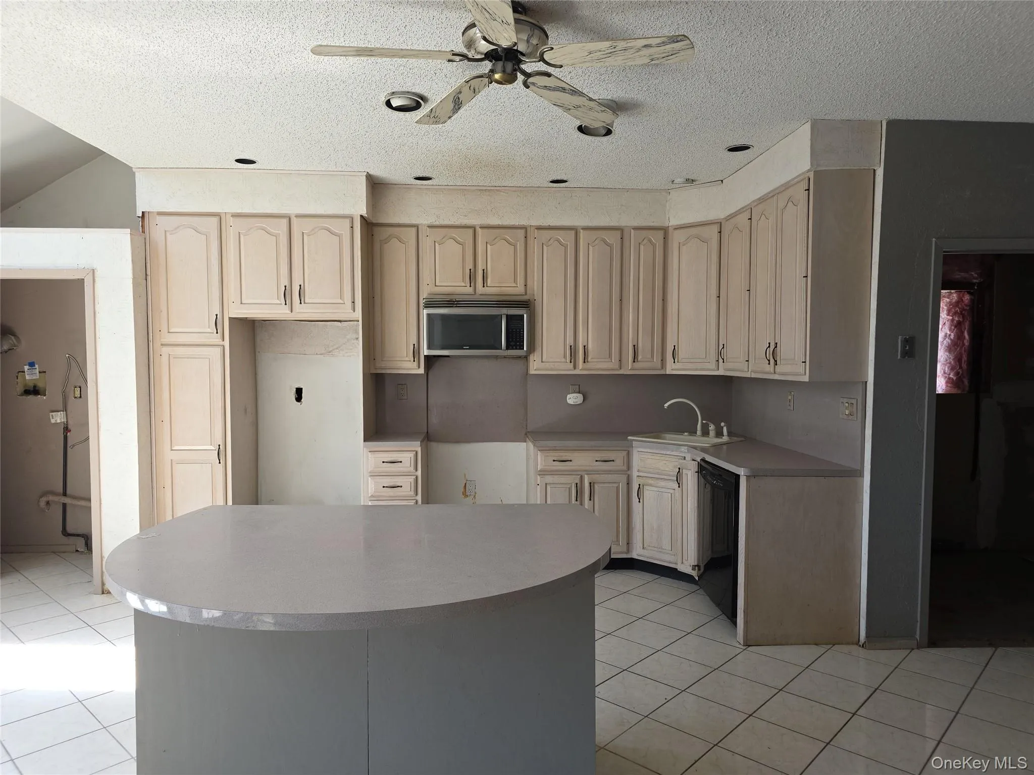 39 Kent Road, Hempstead, NY, 5 Bedrooms Bedrooms, 11 Rooms Rooms,3 BathroomsBathrooms,Residential,For Rent,Kent,0,1028915 39 Kent Road, Hempstead, NY, 5 Bedrooms Bedrooms, 11 Rooms Rooms,3 BathroomsBathrooms,Residential,For Rent,Kent,0,1028915