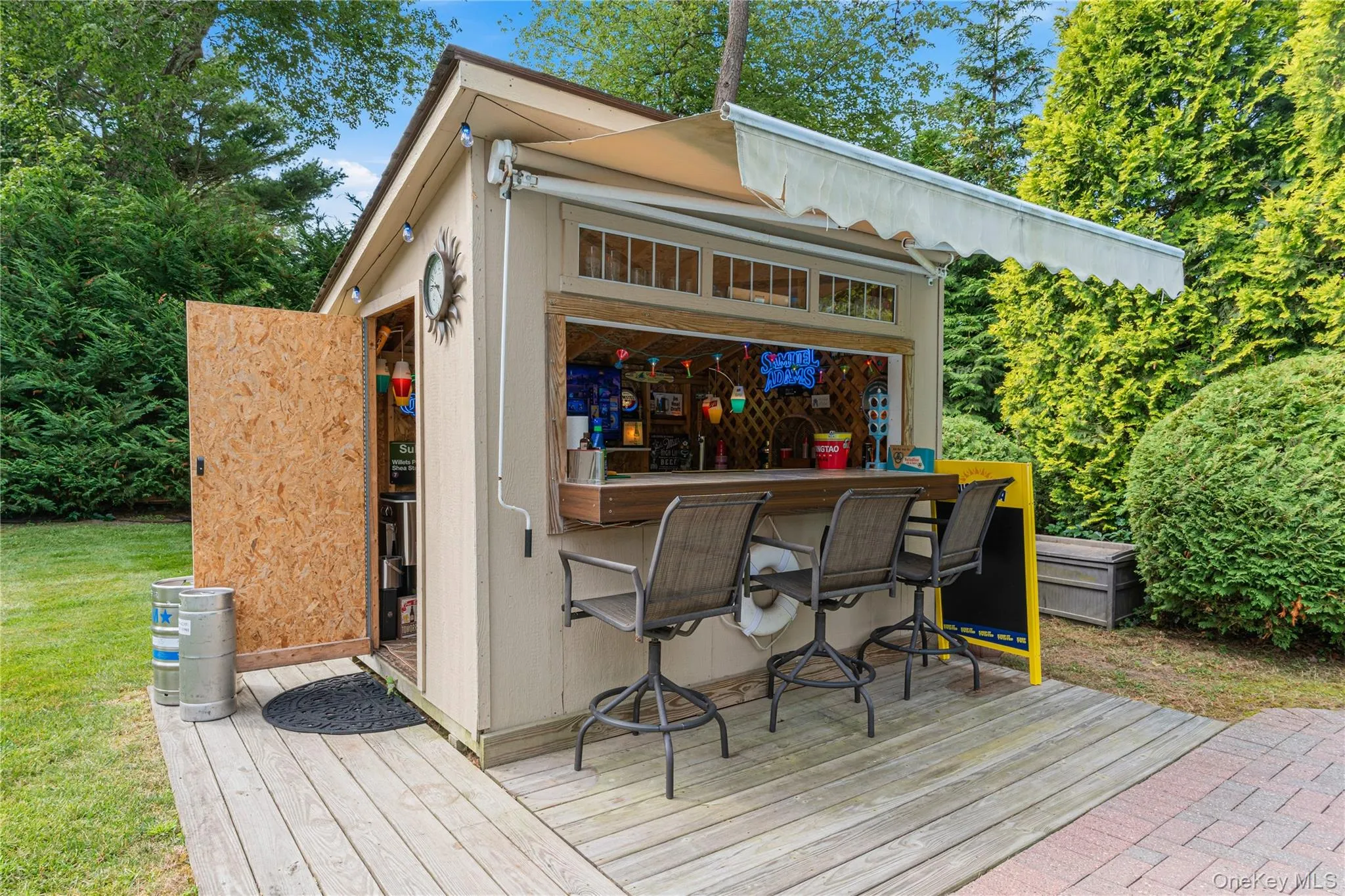 20 Debragga Avenue, Brookhaven, NY, 3 Bedrooms Bedrooms, 9 Rooms Rooms,2 BathroomsBathrooms,Residential,For Rent,Debragga,0,1028919 20 Debragga Avenue, Brookhaven, NY, 3 Bedrooms Bedrooms, 9 Rooms Rooms,2 BathroomsBathrooms,Residential,For Rent,Debragga,0,1028919