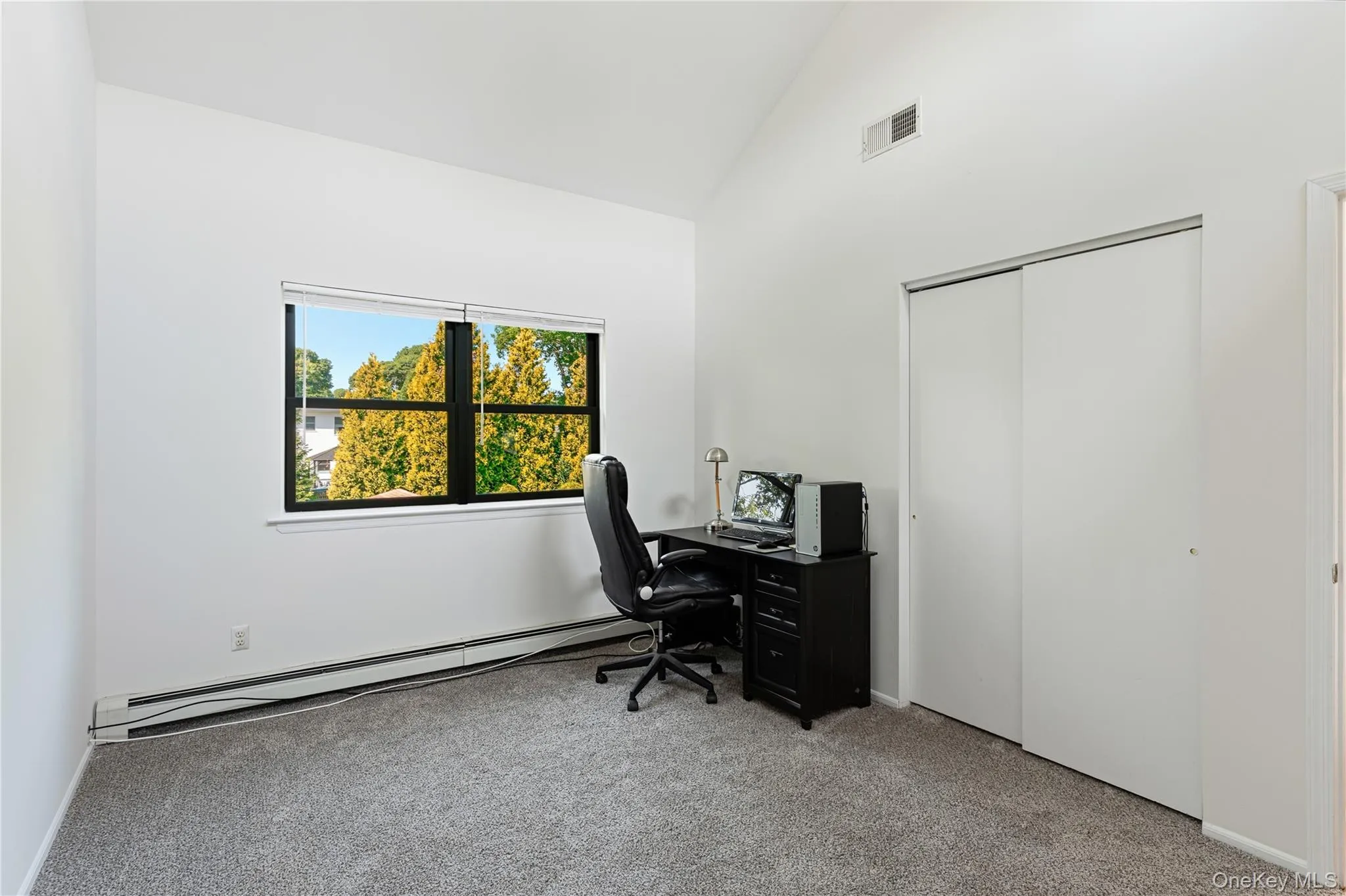 20 Debragga Avenue, Brookhaven, NY, 3 Bedrooms Bedrooms, 9 Rooms Rooms,2 BathroomsBathrooms,Residential,For Rent,Debragga,0,1028919 20 Debragga Avenue, Brookhaven, NY, 3 Bedrooms Bedrooms, 9 Rooms Rooms,2 BathroomsBathrooms,Residential,For Rent,Debragga,0,1028919