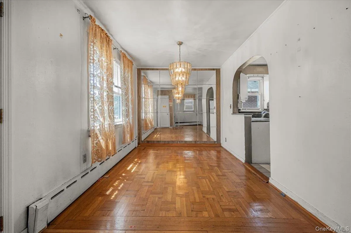 125 Sterling Road, Hempstead, NY, 4 Bedrooms Bedrooms, 8 Rooms Rooms,2 BathroomsBathrooms,Residential,For Rent,Sterling,0,1028922 125 Sterling Road, Hempstead, NY, 4 Bedrooms Bedrooms, 8 Rooms Rooms,2 BathroomsBathrooms,Residential,For Rent,Sterling,0,1028922