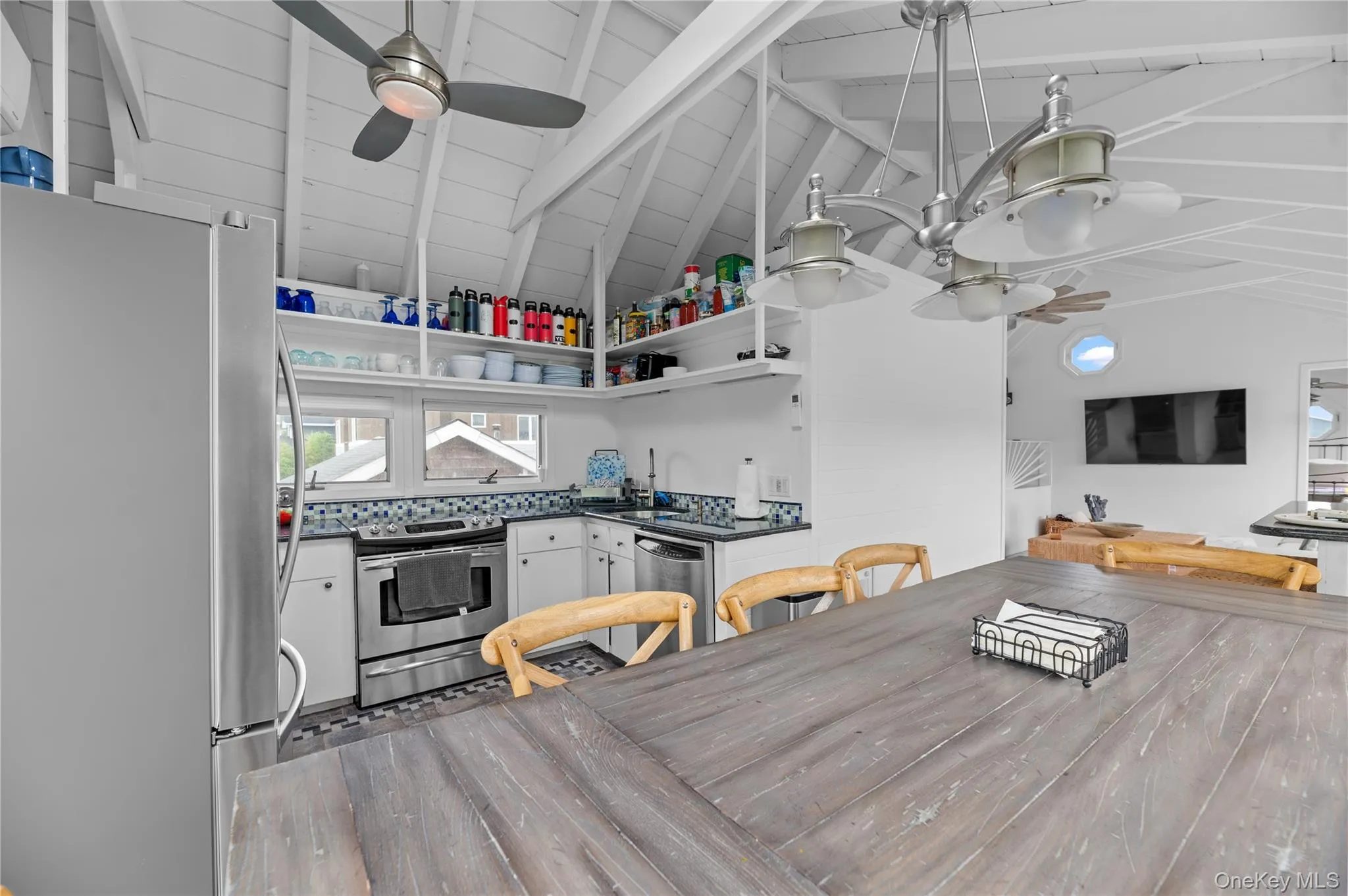 29 Bungalow Walk, Islip, NY, 3 Bedrooms Bedrooms, 7 Rooms Rooms,2 BathroomsBathrooms,Residential,For Rent,Bungalow,0,1028928 29 Bungalow Walk, Islip, NY, 3 Bedrooms Bedrooms, 7 Rooms Rooms,2 BathroomsBathrooms,Residential,For Rent,Bungalow,0,1028928