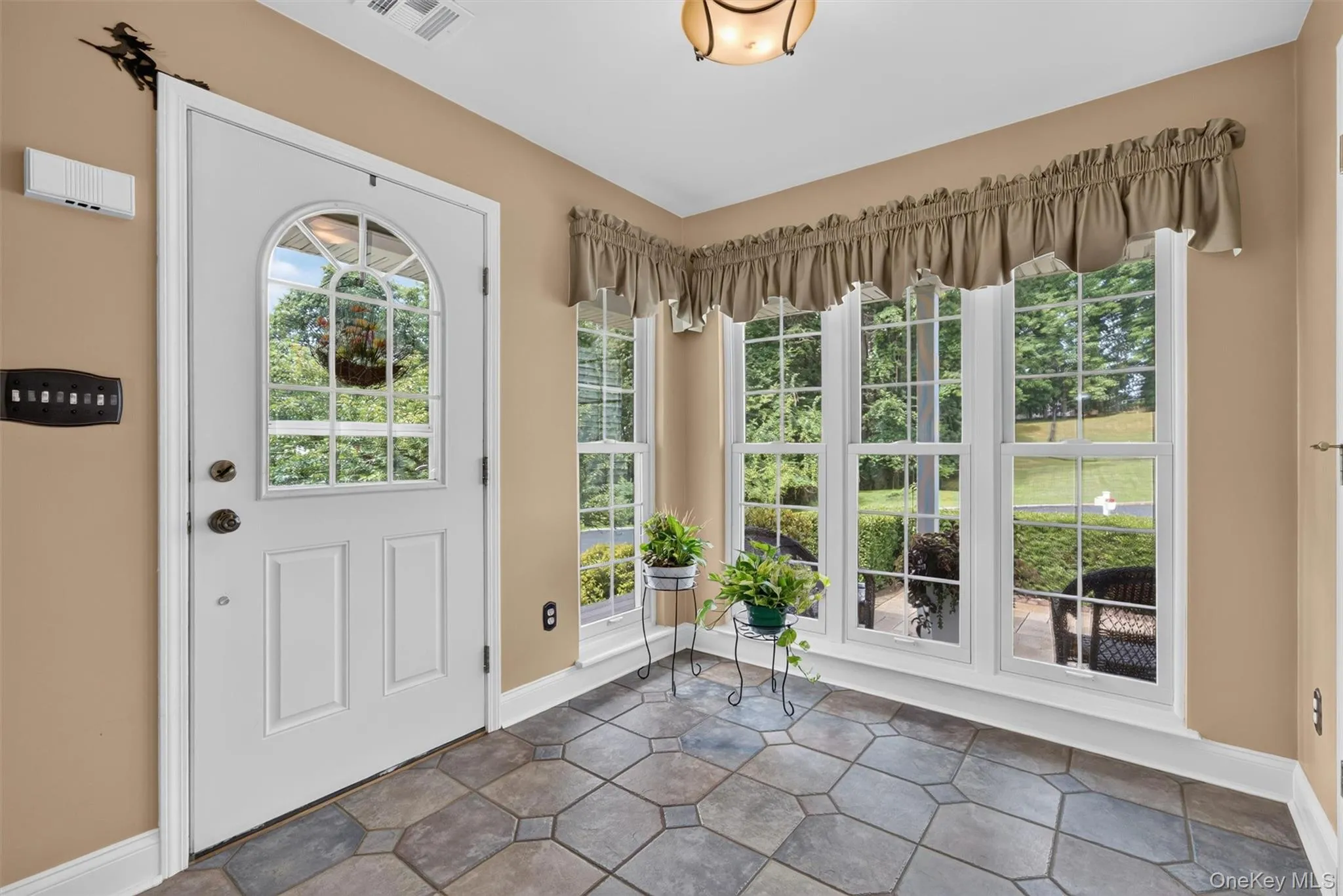 36 Overlook Terrace, Montgomery, NY, 3 Bedrooms Bedrooms, 7 Rooms Rooms,3 BathroomsBathrooms,Residential,For Rent,Overlook,0,1028931 36 Overlook Terrace, Montgomery, NY, 3 Bedrooms Bedrooms, 7 Rooms Rooms,3 BathroomsBathrooms,Residential,For Rent,Overlook,0,1028931