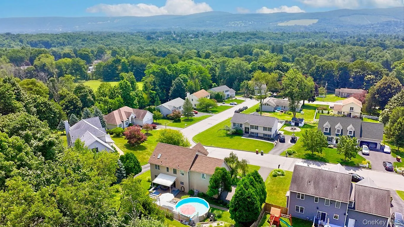 24 Valley View Circle, Warwick (town), NY, 4 Bedrooms Bedrooms, 8 Rooms Rooms,2 BathroomsBathrooms,Residential,For Rent,Valley View,0,1028934 24 Valley View Circle, Warwick (town), NY, 4 Bedrooms Bedrooms, 8 Rooms Rooms,2 BathroomsBathrooms,Residential,For Rent,Valley View,0,1028934