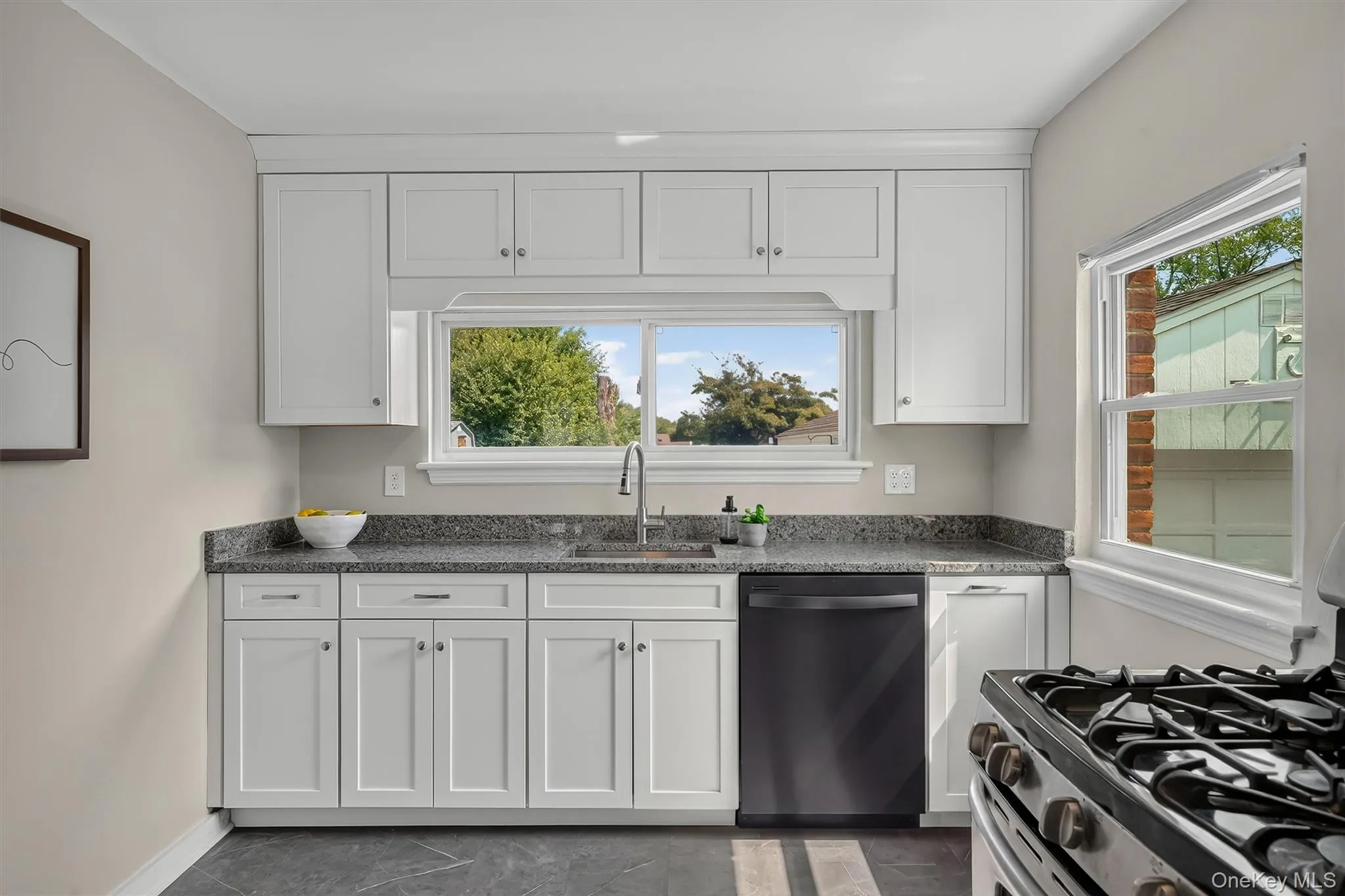 6 Broad Street, New Windsor, NY, 3 Bedrooms Bedrooms, 5 Rooms Rooms,1 BathroomBathrooms,Residential,For Rent,Broad,0,1028937 6 Broad Street, New Windsor, NY, 3 Bedrooms Bedrooms, 5 Rooms Rooms,1 BathroomBathrooms,Residential,For Rent,Broad,0,1028937