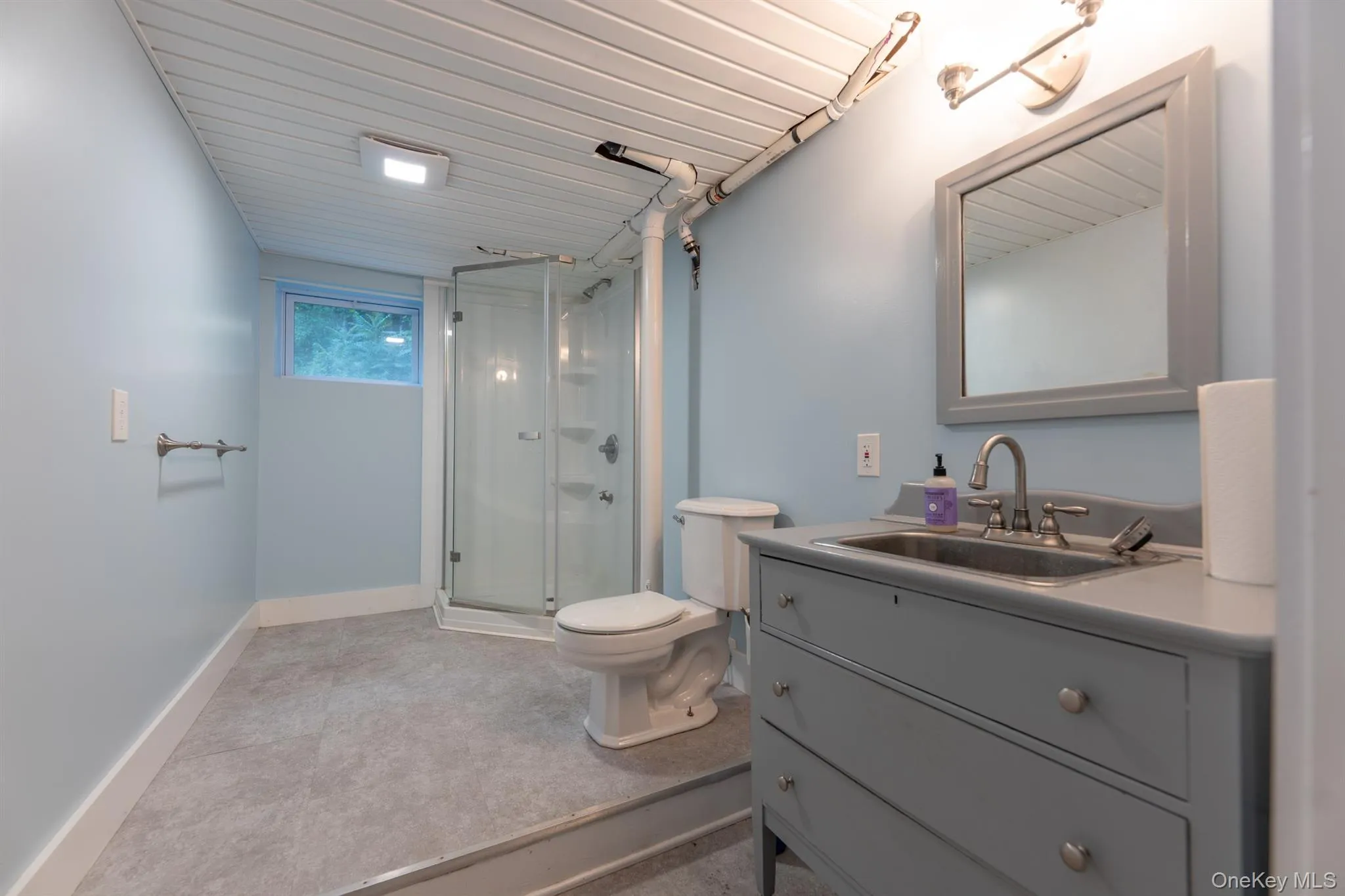 1150 Flatbush Road, Kingston, NY, 3 Bedrooms Bedrooms, 6 Rooms Rooms,1 BathroomBathrooms,Residential,For Rent,Flatbush,0,1028938 1150 Flatbush Road, Kingston, NY, 3 Bedrooms Bedrooms, 6 Rooms Rooms,1 BathroomBathrooms,Residential,For Rent,Flatbush,0,1028938