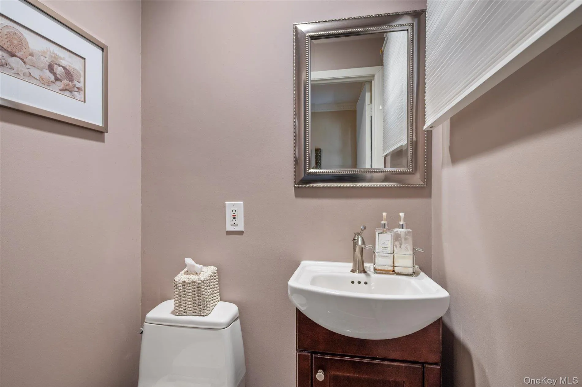 15 Huber Court, Hempstead, NY, 4 Bedrooms Bedrooms, 8 Rooms Rooms,2 BathroomsBathrooms,Residential,For Rent,Huber,0,1028944 15 Huber Court, Hempstead, NY, 4 Bedrooms Bedrooms, 8 Rooms Rooms,2 BathroomsBathrooms,Residential,For Rent,Huber,0,1028944