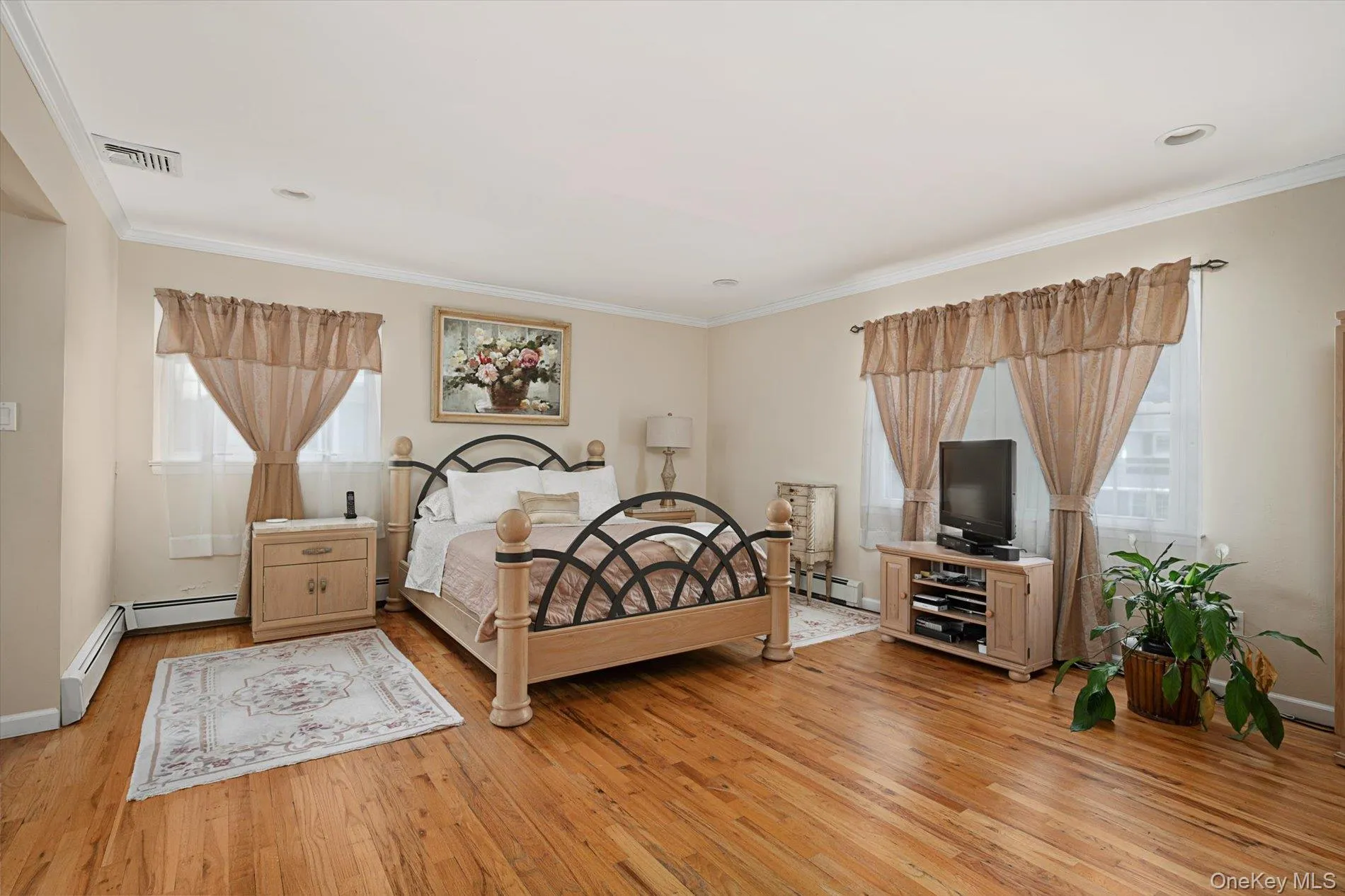 15 Huber Court, Hempstead, NY, 4 Bedrooms Bedrooms, 8 Rooms Rooms,2 BathroomsBathrooms,Residential,For Rent,Huber,0,1028944 15 Huber Court, Hempstead, NY, 4 Bedrooms Bedrooms, 8 Rooms Rooms,2 BathroomsBathrooms,Residential,For Rent,Huber,0,1028944