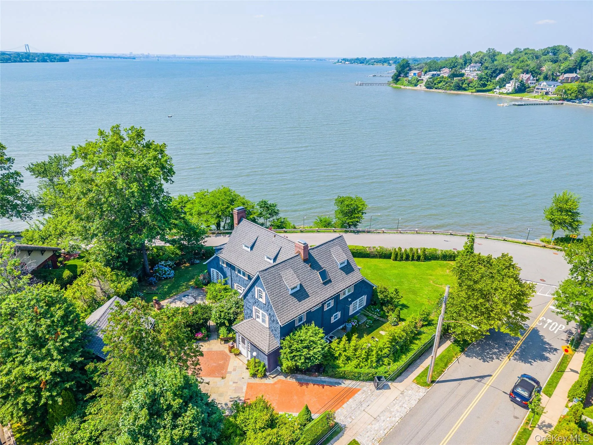 1120 Shore Road, New York, NY, 6 Bedrooms Bedrooms, 18 Rooms Rooms,3 BathroomsBathrooms,Residential,For Rent,Shore,0,1028948 1120 Shore Road, New York, NY, 6 Bedrooms Bedrooms, 18 Rooms Rooms,3 BathroomsBathrooms,Residential,For Rent,Shore,0,1028948