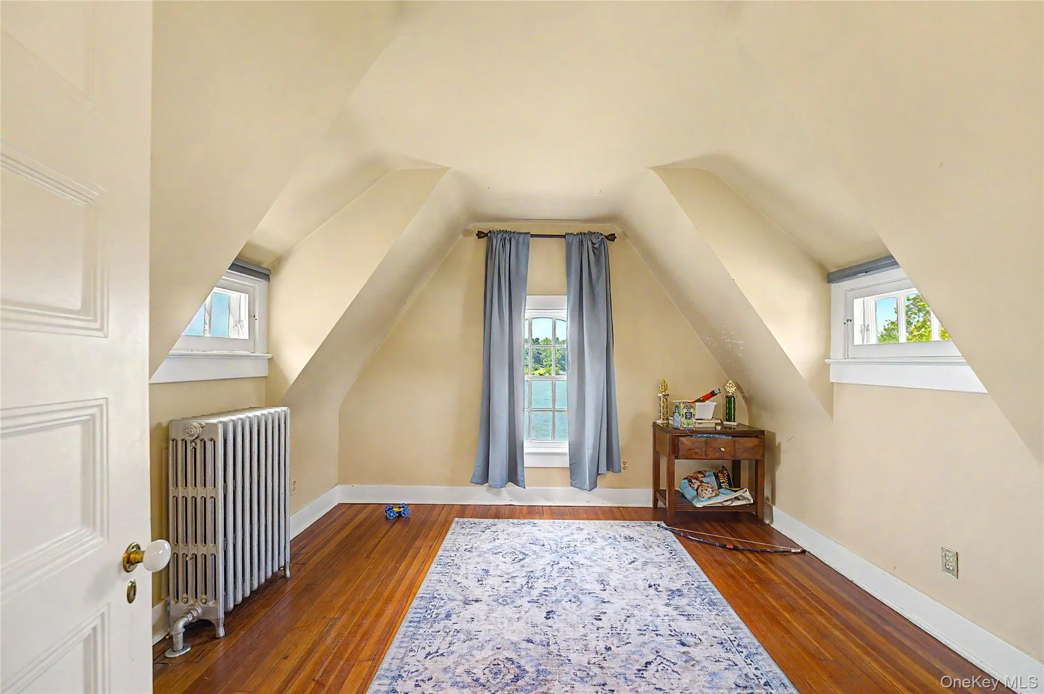 1120 Shore Road, New York, NY, 6 Bedrooms Bedrooms, 18 Rooms Rooms,3 BathroomsBathrooms,Residential,For Rent,Shore,0,1028948 1120 Shore Road, New York, NY, 6 Bedrooms Bedrooms, 18 Rooms Rooms,3 BathroomsBathrooms,Residential,For Rent,Shore,0,1028948