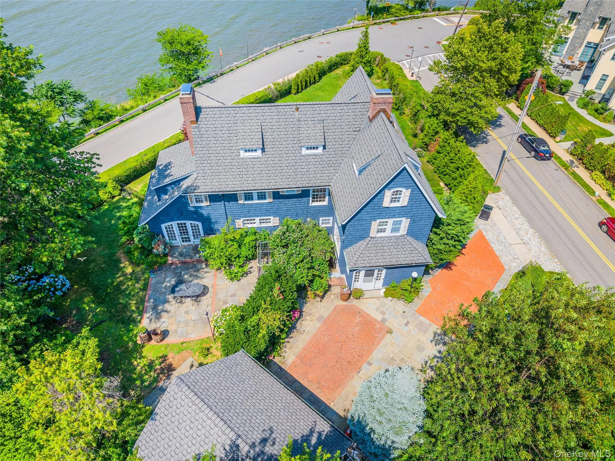 1120 Shore Road, New York, NY, 6 Bedrooms Bedrooms, 18 Rooms Rooms,3 BathroomsBathrooms,Residential,For Rent,Shore,0,1028948 1120 Shore Road, New York, NY, 6 Bedrooms Bedrooms, 18 Rooms Rooms,3 BathroomsBathrooms,Residential,For Rent,Shore,0,1028948