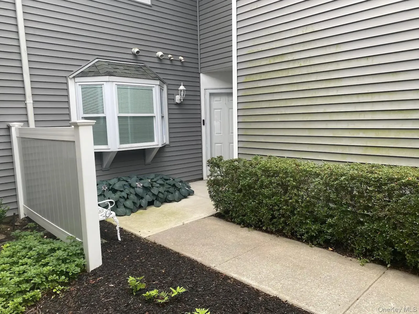132 Captains Court, Brookhaven, NY, 2 Bedrooms Bedrooms, 7 Rooms Rooms,2 BathroomsBathrooms,Residential,For Rent,Captains,0,1028949 132 Captains Court, Brookhaven, NY, 2 Bedrooms Bedrooms, 7 Rooms Rooms,2 BathroomsBathrooms,Residential,For Rent,Captains,0,1028949