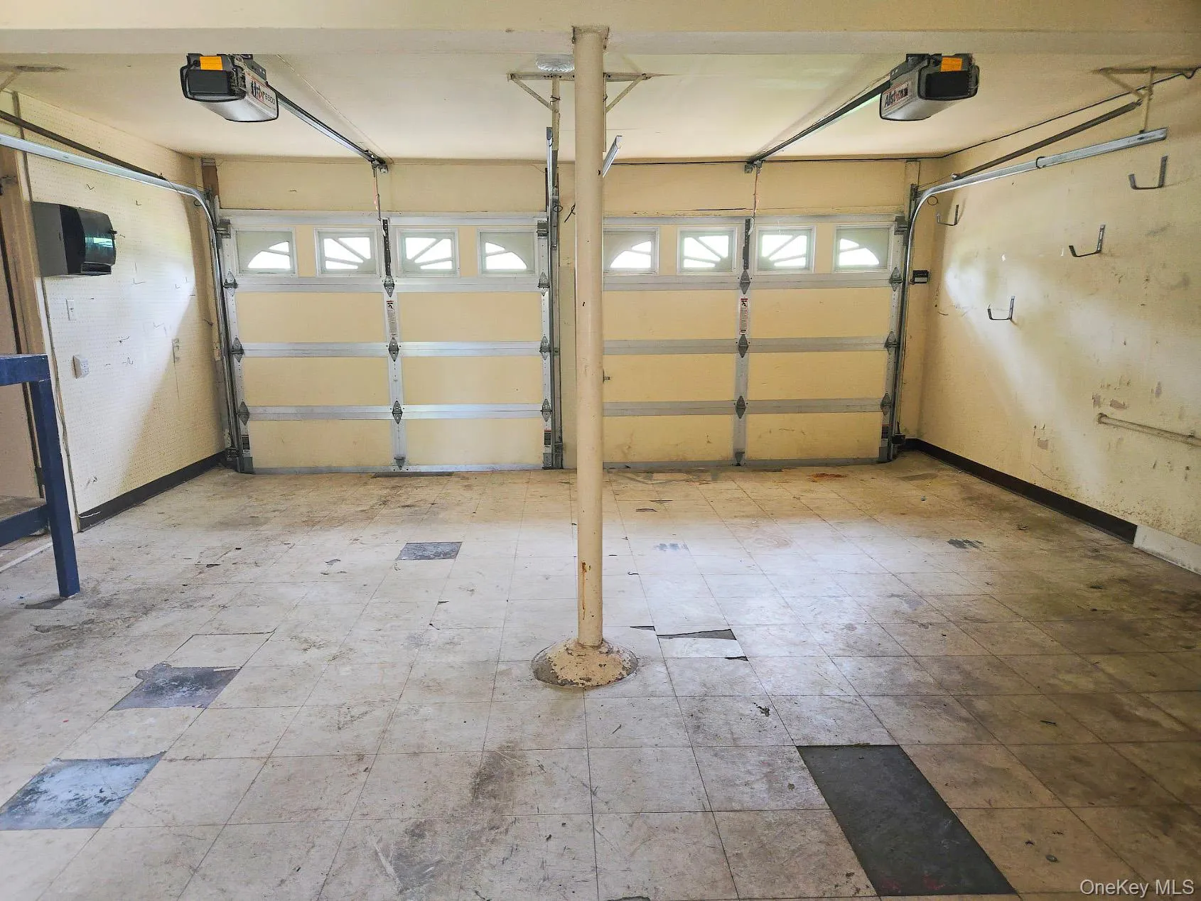 4 Broadfield Place, Glen Cove, NY, 4 Bedrooms Bedrooms, 10 Rooms Rooms,3 BathroomsBathrooms,Residential,For Rent,Broadfield,0,1028957 4 Broadfield Place, Glen Cove, NY, 4 Bedrooms Bedrooms, 10 Rooms Rooms,3 BathroomsBathrooms,Residential,For Rent,Broadfield,0,1028957