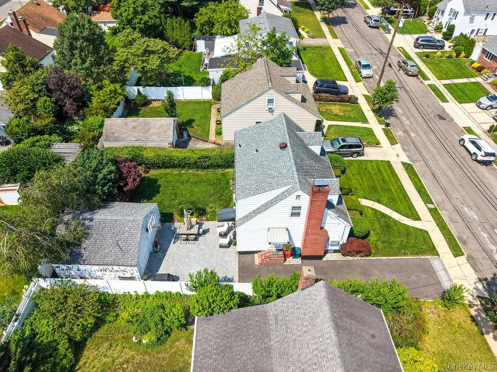 267 Hill Street, North Hempstead, NY, 5 Bedrooms Bedrooms, 10 Rooms Rooms,2 BathroomsBathrooms,Residential,For Rent,Hill,0,1028958 267 Hill Street, North Hempstead, NY, 5 Bedrooms Bedrooms, 10 Rooms Rooms,2 BathroomsBathrooms,Residential,For Rent,Hill,0,1028958
