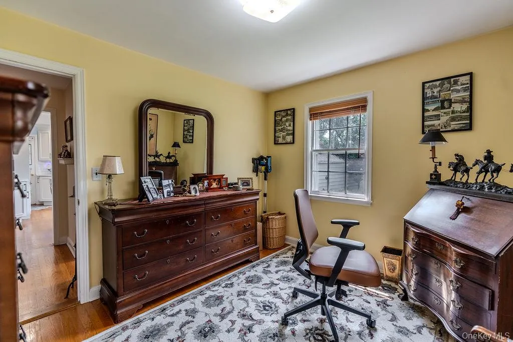 267 Hill Street, North Hempstead, NY, 5 Bedrooms Bedrooms, 10 Rooms Rooms,2 BathroomsBathrooms,Residential,For Rent,Hill,0,1028958 267 Hill Street, North Hempstead, NY, 5 Bedrooms Bedrooms, 10 Rooms Rooms,2 BathroomsBathrooms,Residential,For Rent,Hill,0,1028958