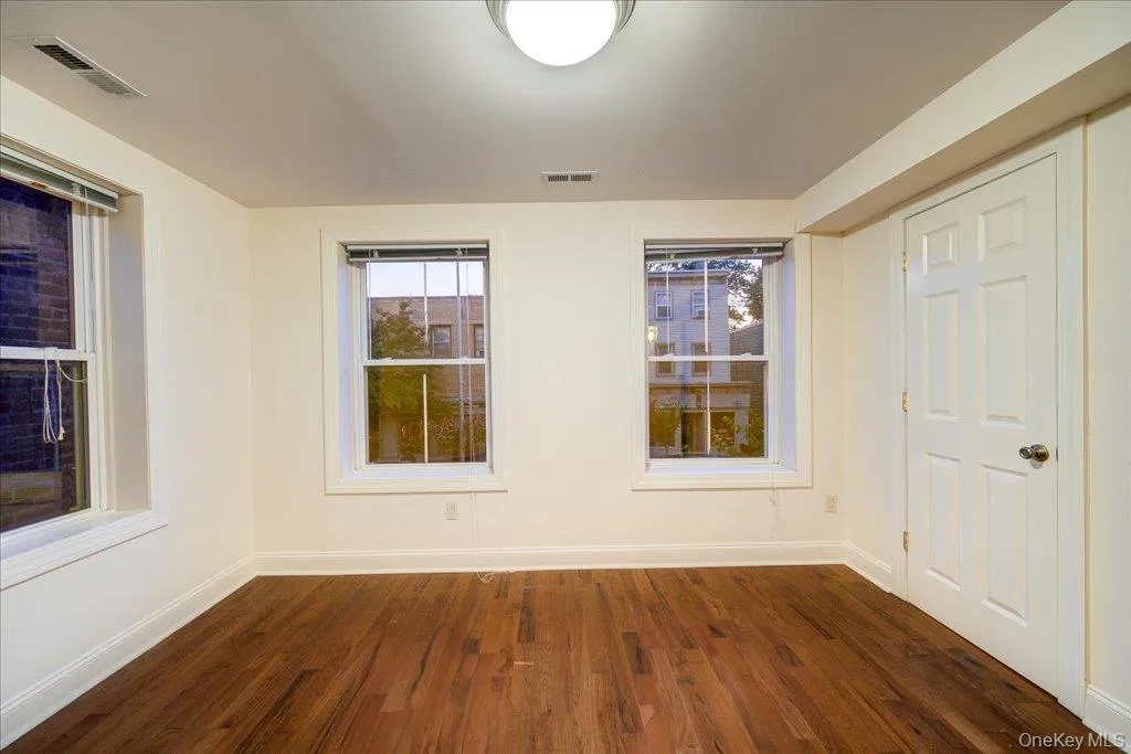 308 Main Street, Beacon, NY, 1 Bedroom Bedrooms, 5 Rooms Rooms,1 BathroomBathrooms,Residential Lease,For Rent,Main,0,1028960 308 Main Street, Beacon, NY, 1 Bedroom Bedrooms, 5 Rooms Rooms,1 BathroomBathrooms,Residential Lease,For Rent,Main,0,1028960