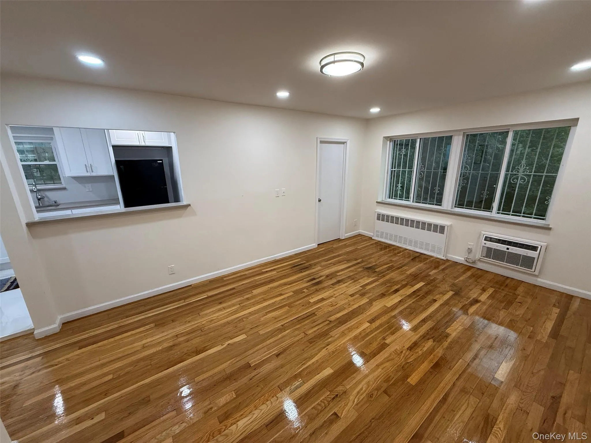 4622 59th Street, New York, NY, 3 Bedrooms Bedrooms, 7 Rooms Rooms,2 BathroomsBathrooms,Residential Lease,For Rent,59th,0,1028961 4622 59th Street, New York, NY, 3 Bedrooms Bedrooms, 7 Rooms Rooms,2 BathroomsBathrooms,Residential Lease,For Rent,59th,0,1028961