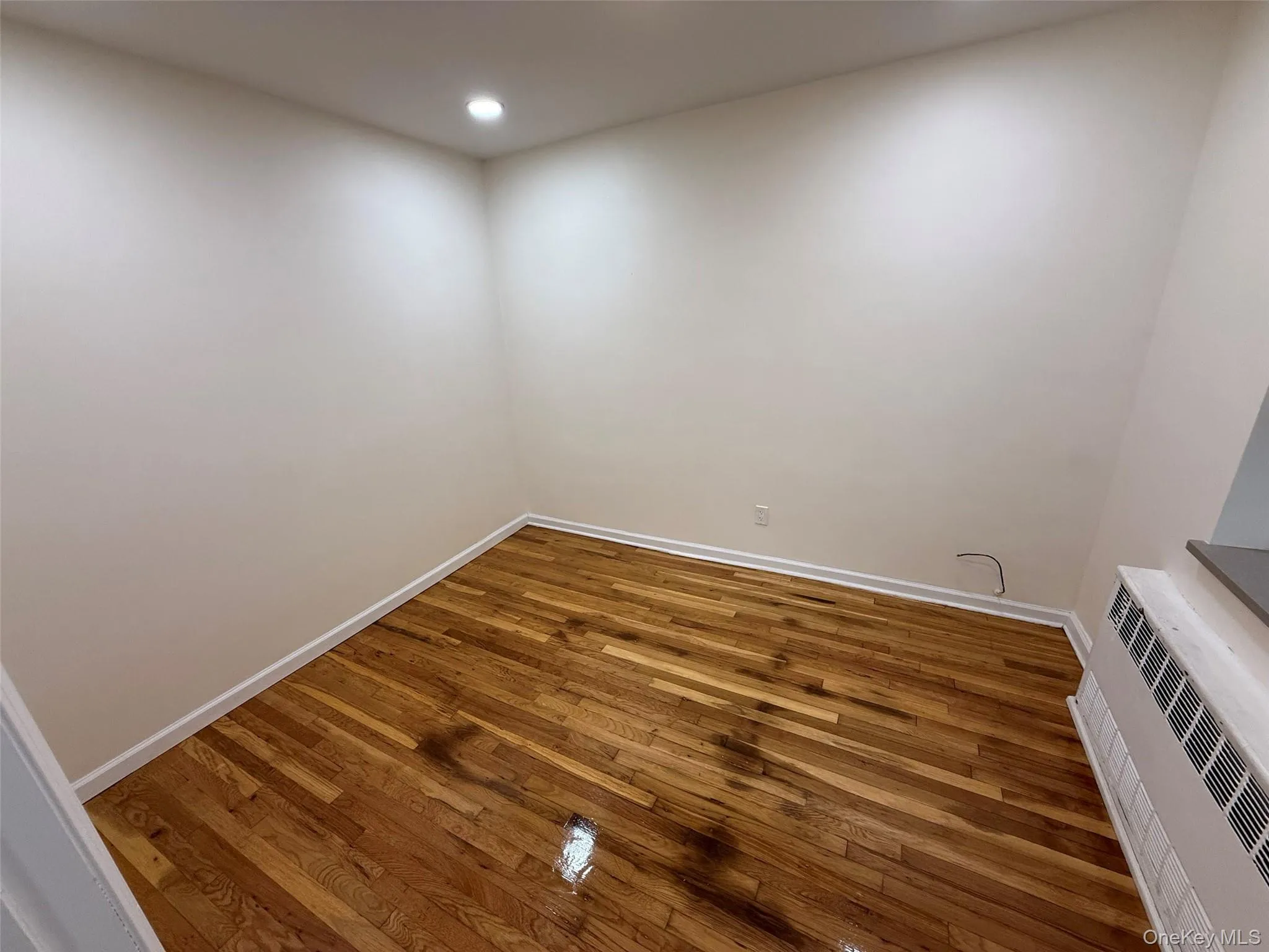 4622 59th Street, New York, NY, 3 Bedrooms Bedrooms, 7 Rooms Rooms,2 BathroomsBathrooms,Residential Lease,For Rent,59th,0,1028961 4622 59th Street, New York, NY, 3 Bedrooms Bedrooms, 7 Rooms Rooms,2 BathroomsBathrooms,Residential Lease,For Rent,59th,0,1028961