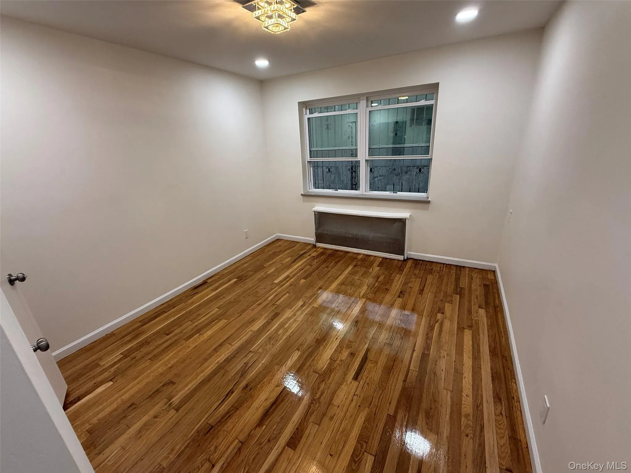 4622 59th Street, New York, NY, 3 Bedrooms Bedrooms, 7 Rooms Rooms,2 BathroomsBathrooms,Residential Lease,For Rent,59th,0,1028961 4622 59th Street, New York, NY, 3 Bedrooms Bedrooms, 7 Rooms Rooms,2 BathroomsBathrooms,Residential Lease,For Rent,59th,0,1028961