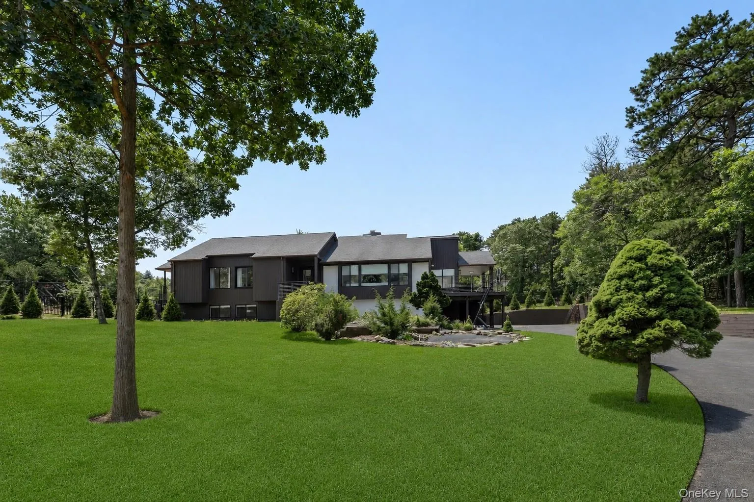 138 Longview Road, Southampton, NY, 3 Bedrooms Bedrooms, 6 Rooms Rooms,3 BathroomsBathrooms,Residential,For Rent,Longview,0,1028965 138 Longview Road, Southampton, NY, 3 Bedrooms Bedrooms, 6 Rooms Rooms,3 BathroomsBathrooms,Residential,For Rent,Longview,0,1028965