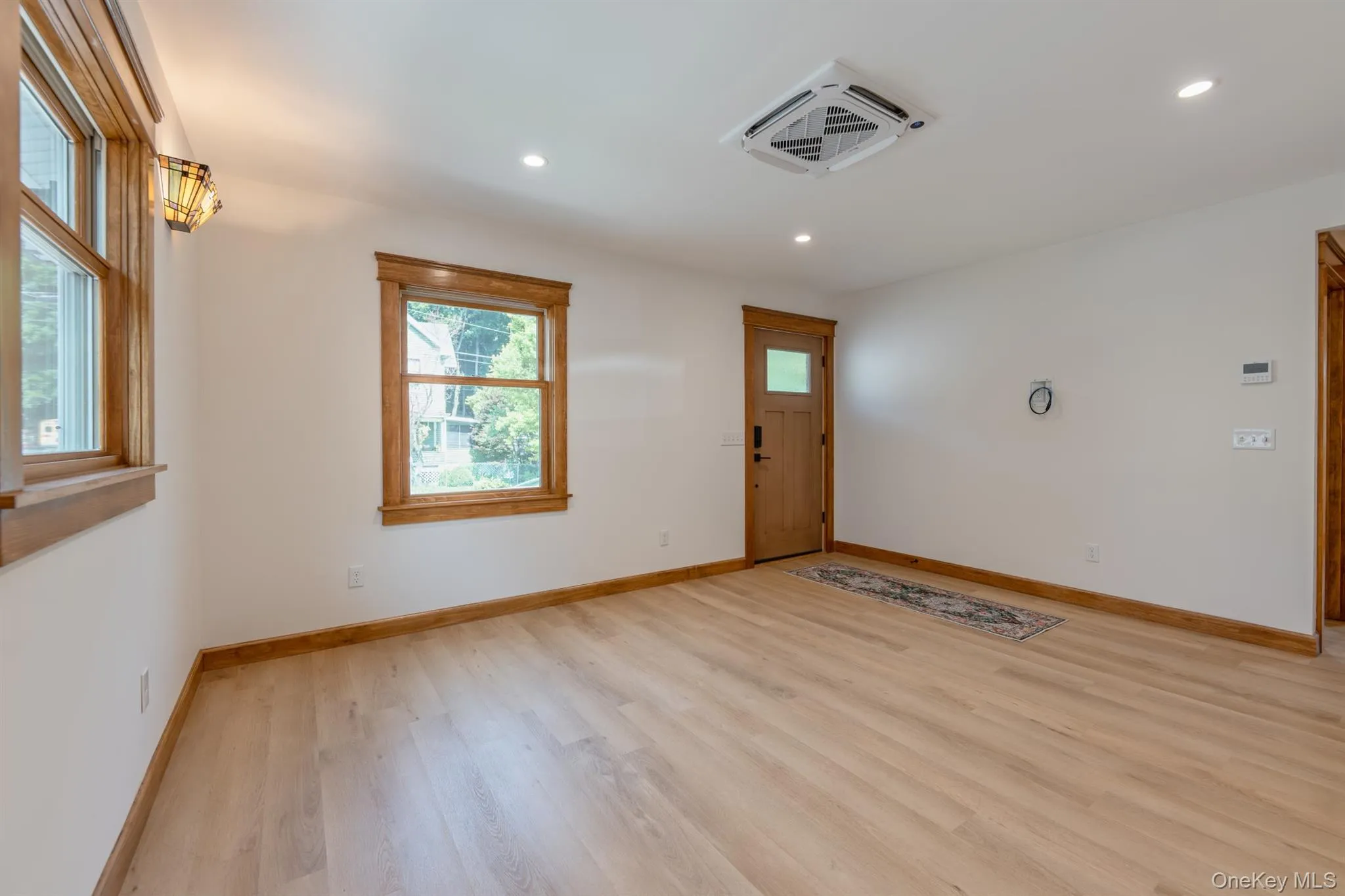 57 Lindsley Avenue, Kingston, NY, 3 Bedrooms Bedrooms, 6 Rooms Rooms,1 BathroomBathrooms,Residential,For Rent,Lindsley,0,1028971 57 Lindsley Avenue, Kingston, NY, 3 Bedrooms Bedrooms, 6 Rooms Rooms,1 BathroomBathrooms,Residential,For Rent,Lindsley,0,1028971