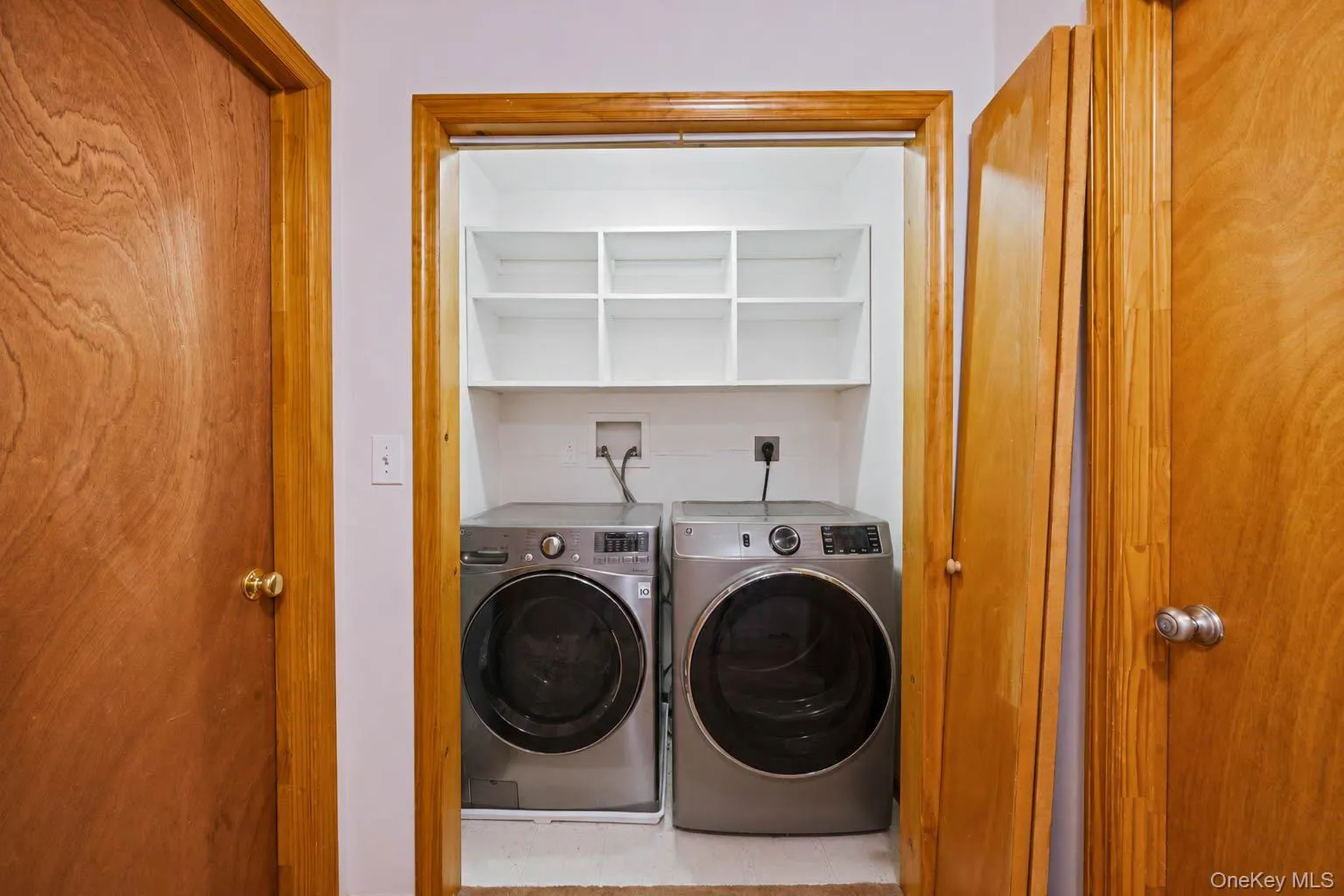 37 Champlin Street, Brookhaven, NY, 4 Bedrooms Bedrooms, 11 Rooms Rooms,2 BathroomsBathrooms,Residential,For Rent,Champlin,0,1028972 37 Champlin Street, Brookhaven, NY, 4 Bedrooms Bedrooms, 11 Rooms Rooms,2 BathroomsBathrooms,Residential,For Rent,Champlin,0,1028972