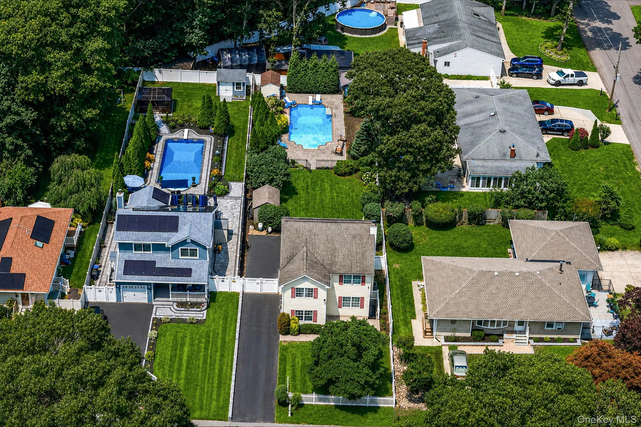 37 Champlin Street, Brookhaven, NY, 4 Bedrooms Bedrooms, 11 Rooms Rooms,2 BathroomsBathrooms,Residential,For Rent,Champlin,0,1028972 37 Champlin Street, Brookhaven, NY, 4 Bedrooms Bedrooms, 11 Rooms Rooms,2 BathroomsBathrooms,Residential,For Rent,Champlin,0,1028972