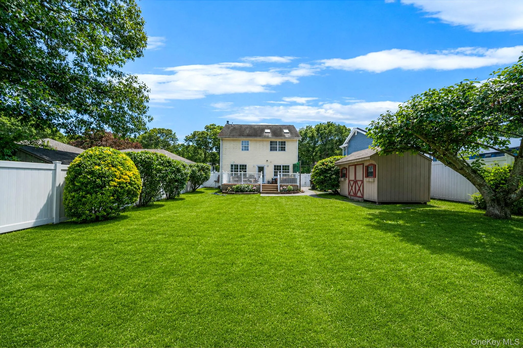 37 Champlin Street, Brookhaven, NY, 4 Bedrooms Bedrooms, 11 Rooms Rooms,2 BathroomsBathrooms,Residential,For Rent,Champlin,0,1028972 37 Champlin Street, Brookhaven, NY, 4 Bedrooms Bedrooms, 11 Rooms Rooms,2 BathroomsBathrooms,Residential,For Rent,Champlin,0,1028972