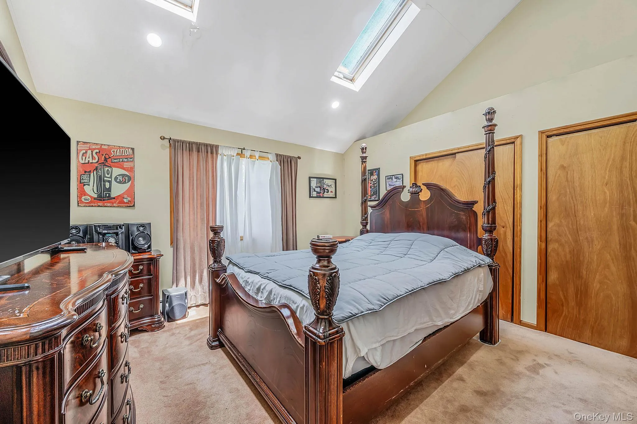 37 Champlin Street, Brookhaven, NY, 4 Bedrooms Bedrooms, 11 Rooms Rooms,2 BathroomsBathrooms,Residential,For Rent,Champlin,0,1028972 37 Champlin Street, Brookhaven, NY, 4 Bedrooms Bedrooms, 11 Rooms Rooms,2 BathroomsBathrooms,Residential,For Rent,Champlin,0,1028972