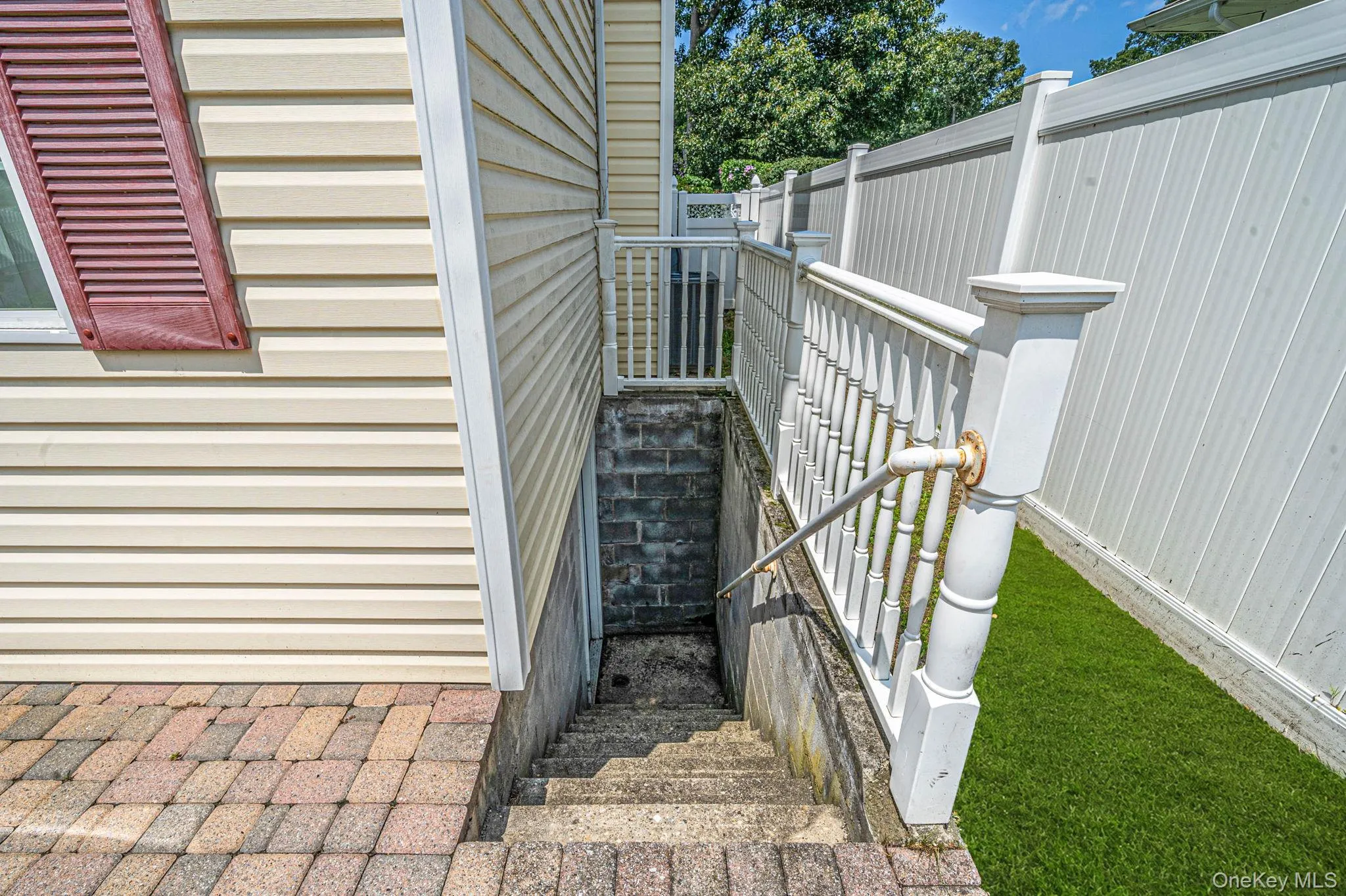 37 Champlin Street, Brookhaven, NY, 4 Bedrooms Bedrooms, 11 Rooms Rooms,2 BathroomsBathrooms,Residential,For Rent,Champlin,0,1028972 37 Champlin Street, Brookhaven, NY, 4 Bedrooms Bedrooms, 11 Rooms Rooms,2 BathroomsBathrooms,Residential,For Rent,Champlin,0,1028972