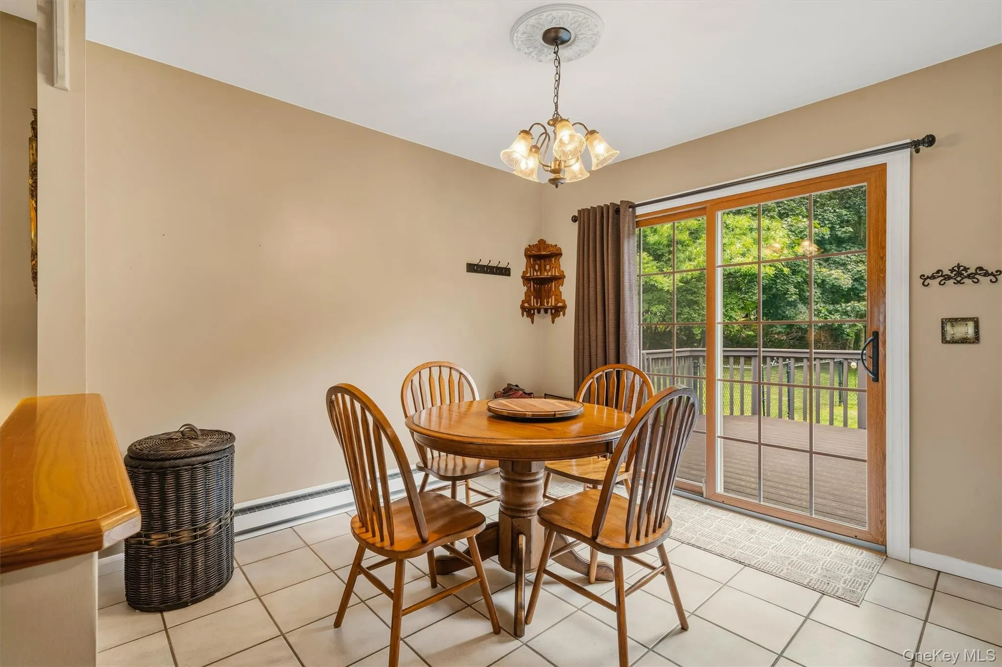 135 Weyants Lane, Newburgh (town), NY, 3 Bedrooms Bedrooms, 6 Rooms Rooms,1 BathroomBathrooms,Residential,For Rent,Weyants,0,1028975 135 Weyants Lane, Newburgh (town), NY, 3 Bedrooms Bedrooms, 6 Rooms Rooms,1 BathroomBathrooms,Residential,For Rent,Weyants,0,1028975