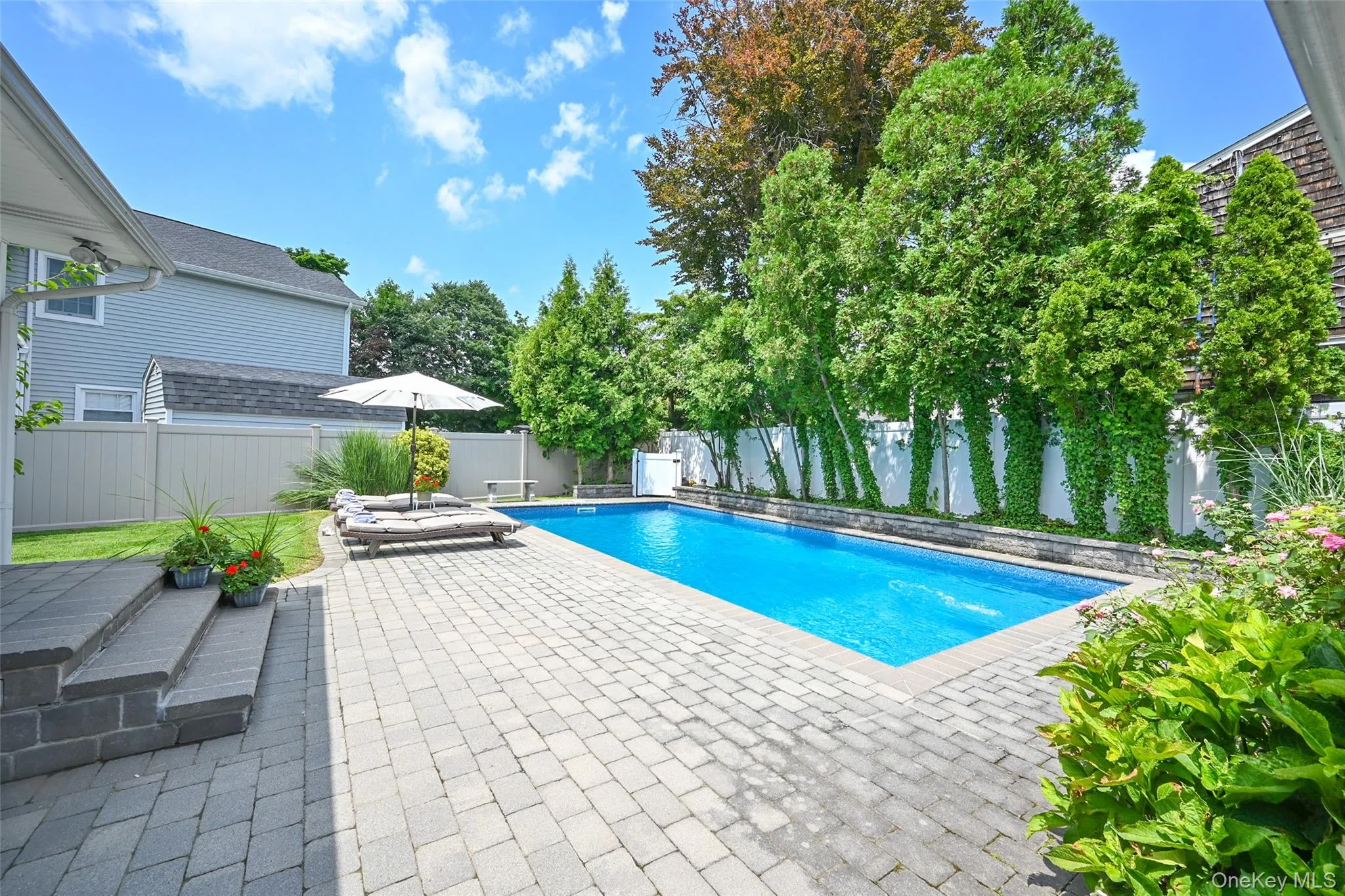 5 Cheshire Avenue, Oyster Bay, NY, 2 Bedrooms Bedrooms, 5 Rooms Rooms,2 BathroomsBathrooms,Residential Lease,For Rent,Cheshire,0,1028976 5 Cheshire Avenue, Oyster Bay, NY, 2 Bedrooms Bedrooms, 5 Rooms Rooms,2 BathroomsBathrooms,Residential Lease,For Rent,Cheshire,0,1028976
