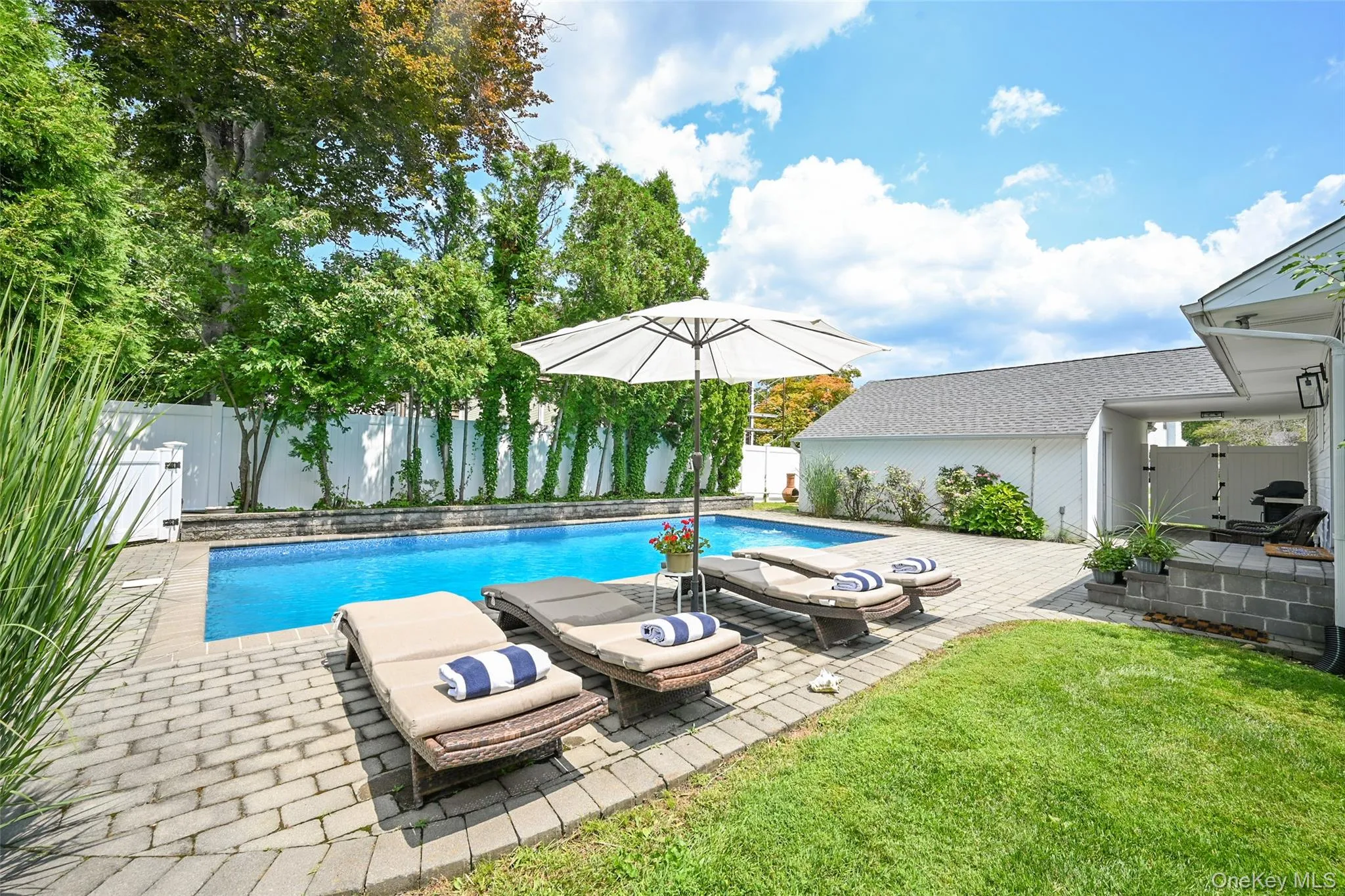 5 Cheshire Avenue, Oyster Bay, NY, 2 Bedrooms Bedrooms, 5 Rooms Rooms,2 BathroomsBathrooms,Residential Lease,For Rent,Cheshire,0,1028976 5 Cheshire Avenue, Oyster Bay, NY, 2 Bedrooms Bedrooms, 5 Rooms Rooms,2 BathroomsBathrooms,Residential Lease,For Rent,Cheshire,0,1028976