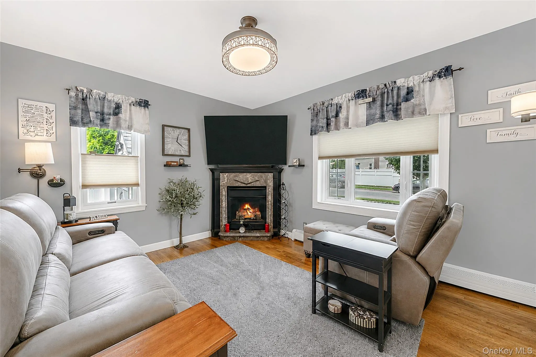 7 Farmedge Road, Hempstead, NY, 3 Bedrooms Bedrooms, 6 Rooms Rooms,2 BathroomsBathrooms,Residential,For Rent,Farmedge,0,1028978 7 Farmedge Road, Hempstead, NY, 3 Bedrooms Bedrooms, 6 Rooms Rooms,2 BathroomsBathrooms,Residential,For Rent,Farmedge,0,1028978