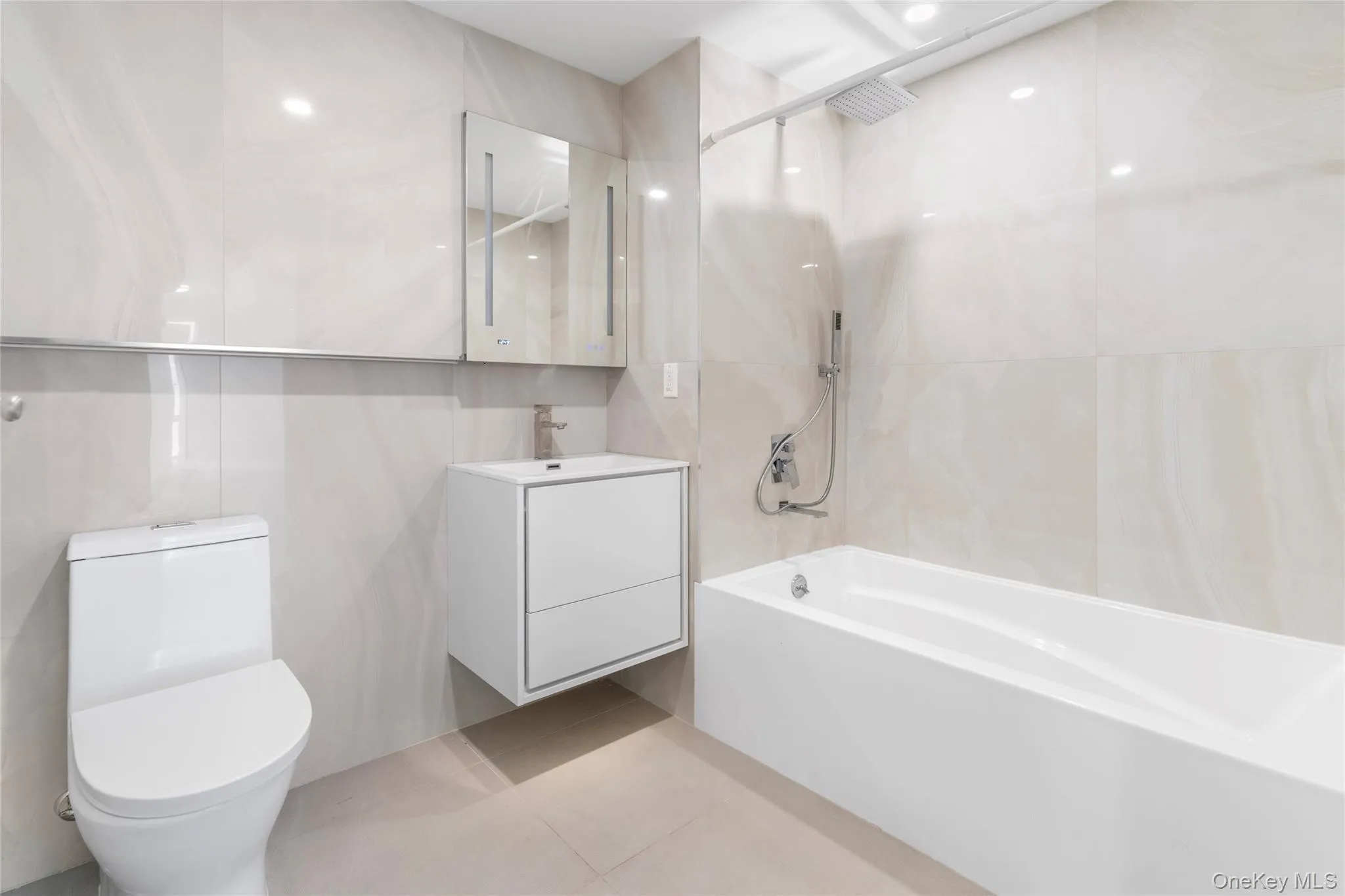 733 Ocean Parkway, New York, NY, 2 Bedrooms Bedrooms, 5 Rooms Rooms,2 BathroomsBathrooms,Residential,For Rent,Ocean,0,1028980 733 Ocean Parkway, New York, NY, 2 Bedrooms Bedrooms, 5 Rooms Rooms,2 BathroomsBathrooms,Residential,For Rent,Ocean,0,1028980
