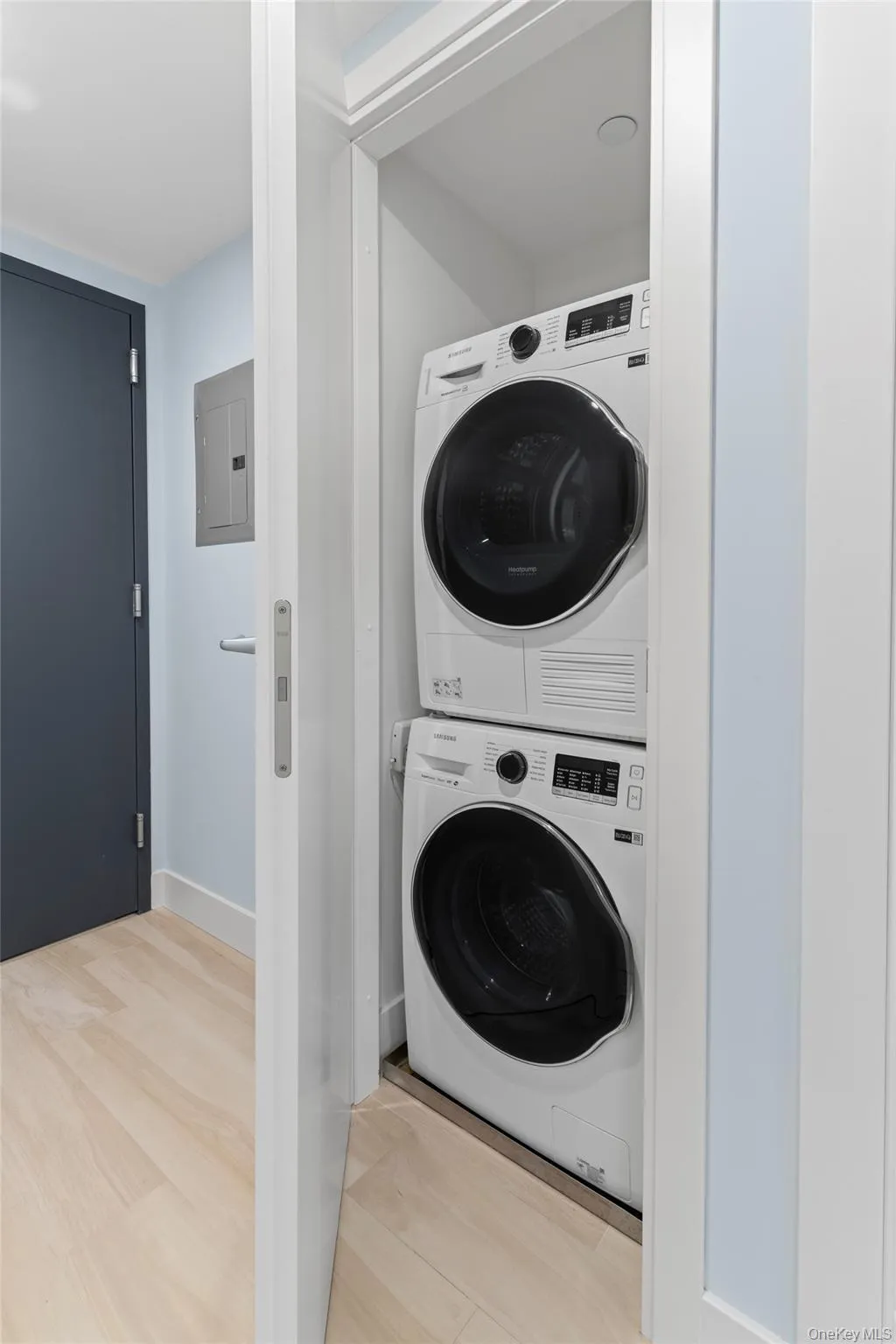 733 Ocean Parkway, New York, NY, 2 Bedrooms Bedrooms, 5 Rooms Rooms,2 BathroomsBathrooms,Residential,For Rent,Ocean,0,1028980 733 Ocean Parkway, New York, NY, 2 Bedrooms Bedrooms, 5 Rooms Rooms,2 BathroomsBathrooms,Residential,For Rent,Ocean,0,1028980