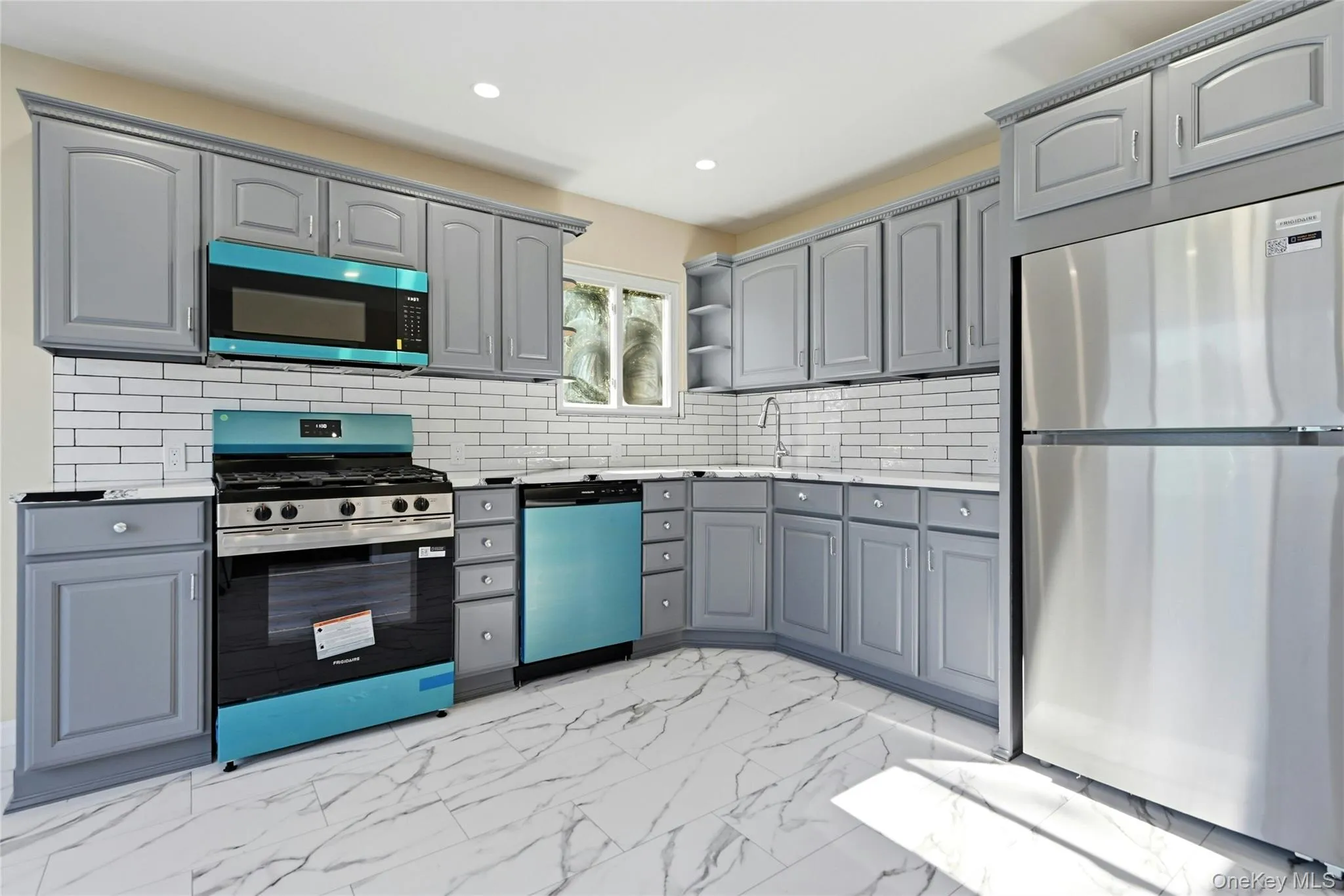 29 Henry Avenue, Brookhaven, NY, 4 Bedrooms Bedrooms, 9 Rooms Rooms,2 BathroomsBathrooms,Residential,For Rent,Henry,0,1028983 29 Henry Avenue, Brookhaven, NY, 4 Bedrooms Bedrooms, 9 Rooms Rooms,2 BathroomsBathrooms,Residential,For Rent,Henry,0,1028983