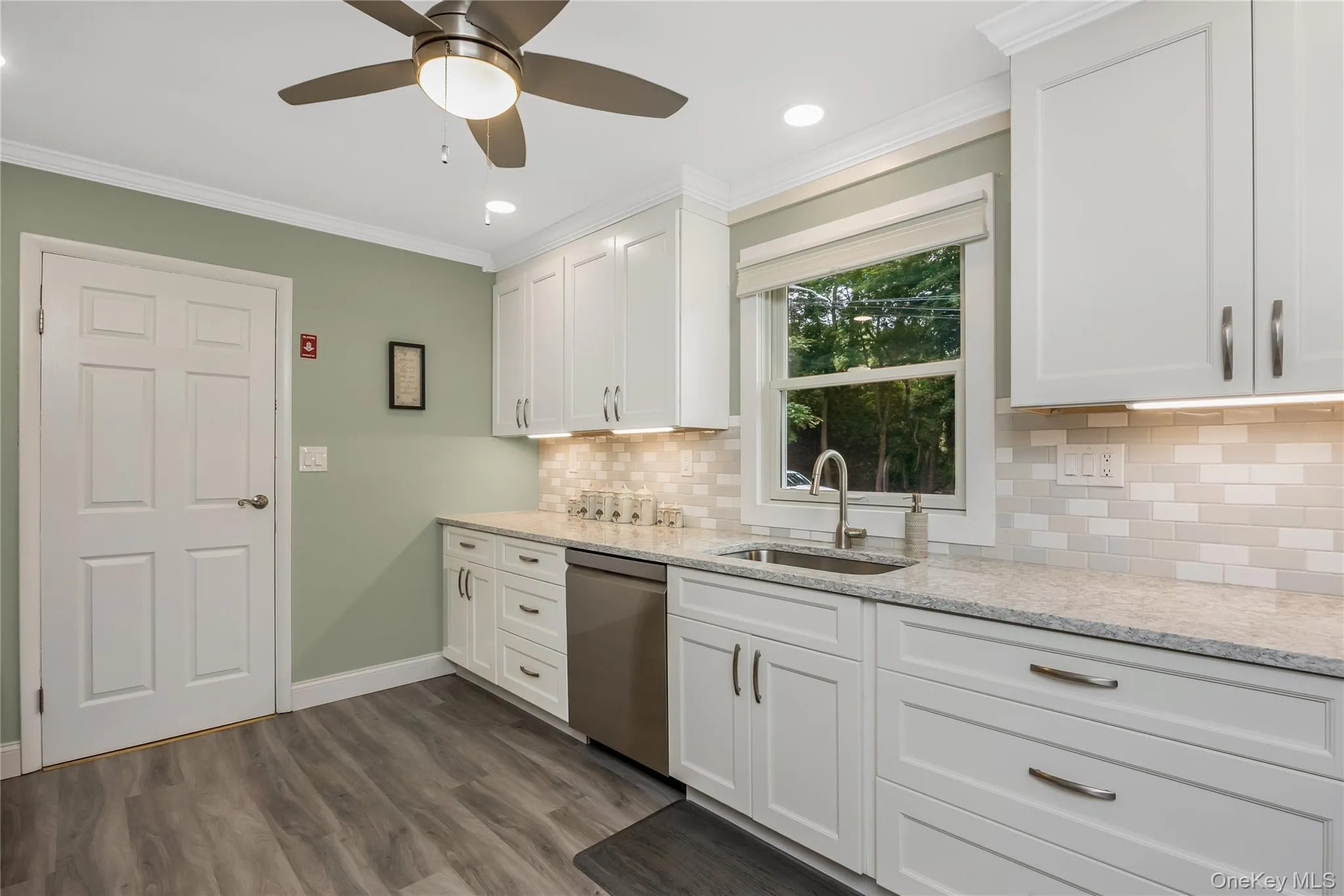 522 Amsterdam Avenue, Brookhaven, NY, 2 Bedrooms Bedrooms, 5 Rooms Rooms,1 BathroomBathrooms,Residential,For Rent,Amsterdam,0,1028985 522 Amsterdam Avenue, Brookhaven, NY, 2 Bedrooms Bedrooms, 5 Rooms Rooms,1 BathroomBathrooms,Residential,For Rent,Amsterdam,0,1028985