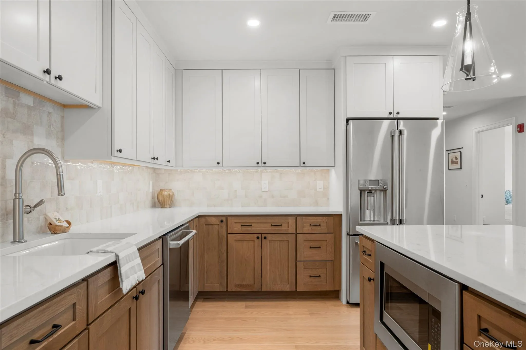 25 Riverside Avenue, Cortlandt, NY, 1 Bedroom Bedrooms, 3 Rooms Rooms,1 BathroomBathrooms,Residential,For Rent,Riverside,0,1028990 25 Riverside Avenue, Cortlandt, NY, 1 Bedroom Bedrooms, 3 Rooms Rooms,1 BathroomBathrooms,Residential,For Rent,Riverside,0,1028990