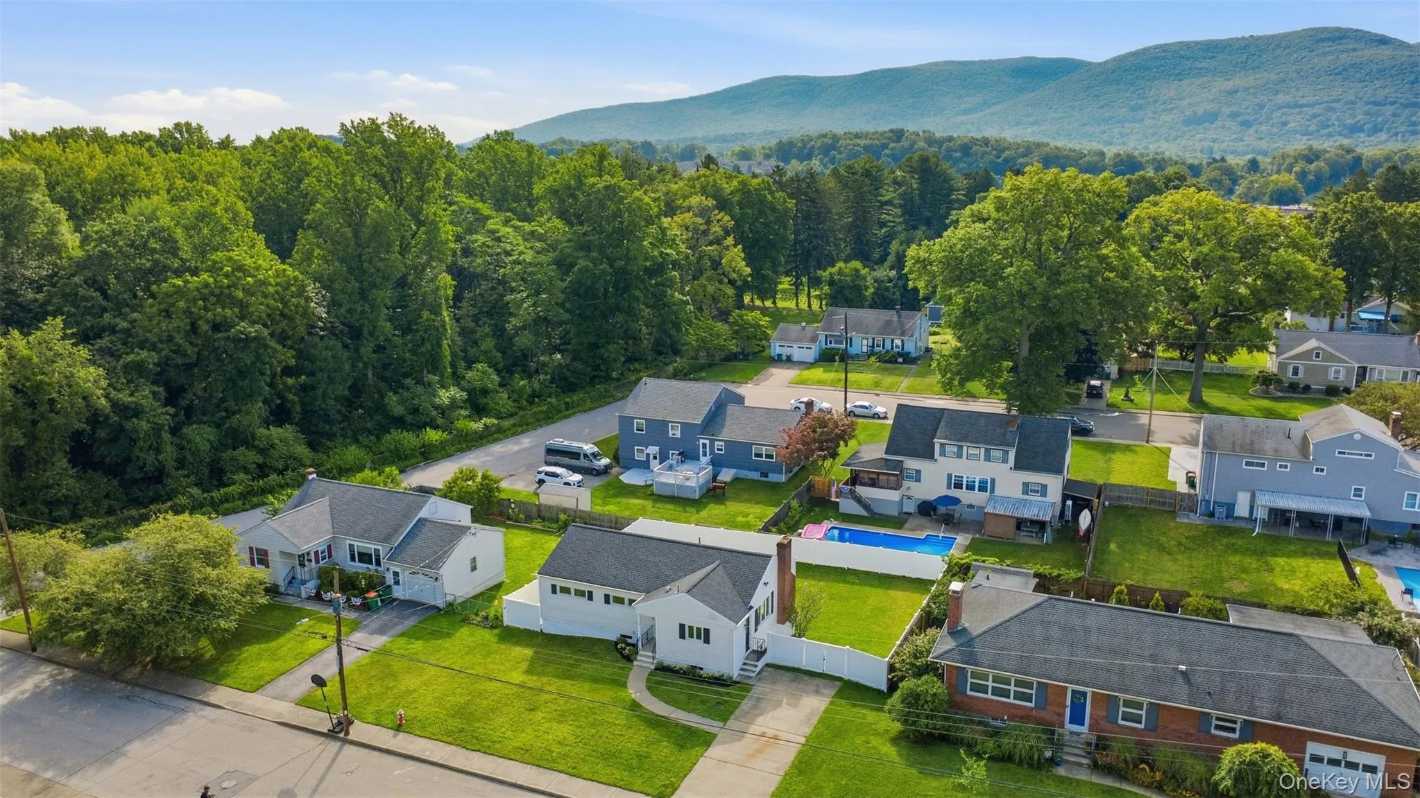 103 Willow Street, Beacon, NY, 2 Bedrooms Bedrooms, 4 Rooms Rooms,1 BathroomBathrooms,Residential,For Rent,Willow,0,1028994 103 Willow Street, Beacon, NY, 2 Bedrooms Bedrooms, 4 Rooms Rooms,1 BathroomBathrooms,Residential,For Rent,Willow,0,1028994