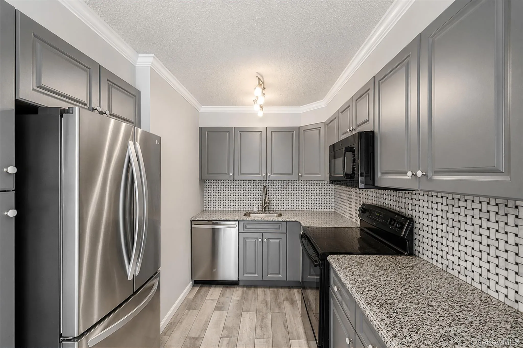 162-31 9th Avenue, New York, NY, 2 Bedrooms Bedrooms, 4 Rooms Rooms,1 BathroomBathrooms,Residential,For Rent,9th,0,1029000 162-31 9th Avenue, New York, NY, 2 Bedrooms Bedrooms, 4 Rooms Rooms,1 BathroomBathrooms,Residential,For Rent,9th,0,1029000