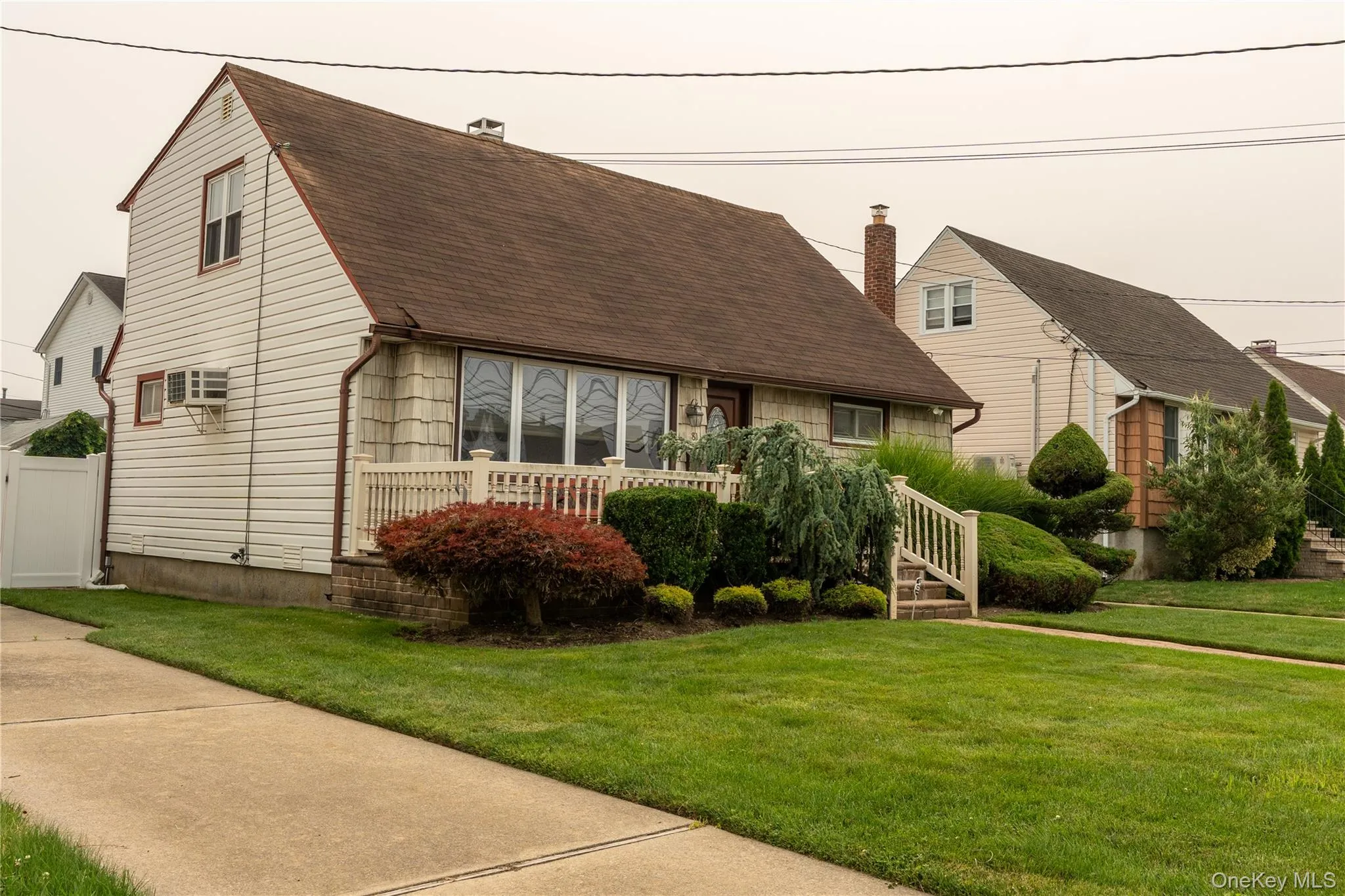 81 Montgomery Avenue, Hempstead, NY, 4 Bedrooms Bedrooms, 9 Rooms Rooms,2 BathroomsBathrooms,Residential,For Rent,Montgomery,0,1029003 81 Montgomery Avenue, Hempstead, NY, 4 Bedrooms Bedrooms, 9 Rooms Rooms,2 BathroomsBathrooms,Residential,For Rent,Montgomery,0,1029003