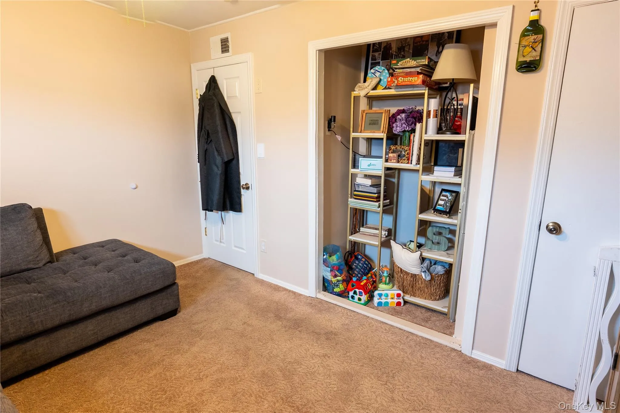 81 Montgomery Avenue, Hempstead, NY, 4 Bedrooms Bedrooms, 9 Rooms Rooms,2 BathroomsBathrooms,Residential,For Rent,Montgomery,0,1029003 81 Montgomery Avenue, Hempstead, NY, 4 Bedrooms Bedrooms, 9 Rooms Rooms,2 BathroomsBathrooms,Residential,For Rent,Montgomery,0,1029003