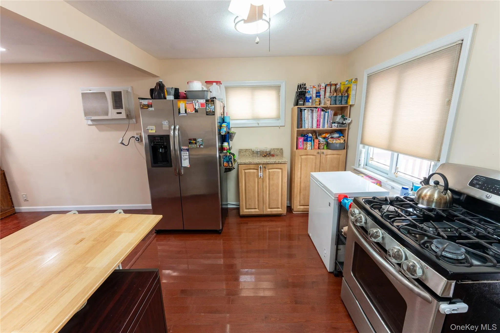 81 Montgomery Avenue, Hempstead, NY, 4 Bedrooms Bedrooms, 9 Rooms Rooms,2 BathroomsBathrooms,Residential,For Rent,Montgomery,0,1029003 81 Montgomery Avenue, Hempstead, NY, 4 Bedrooms Bedrooms, 9 Rooms Rooms,2 BathroomsBathrooms,Residential,For Rent,Montgomery,0,1029003