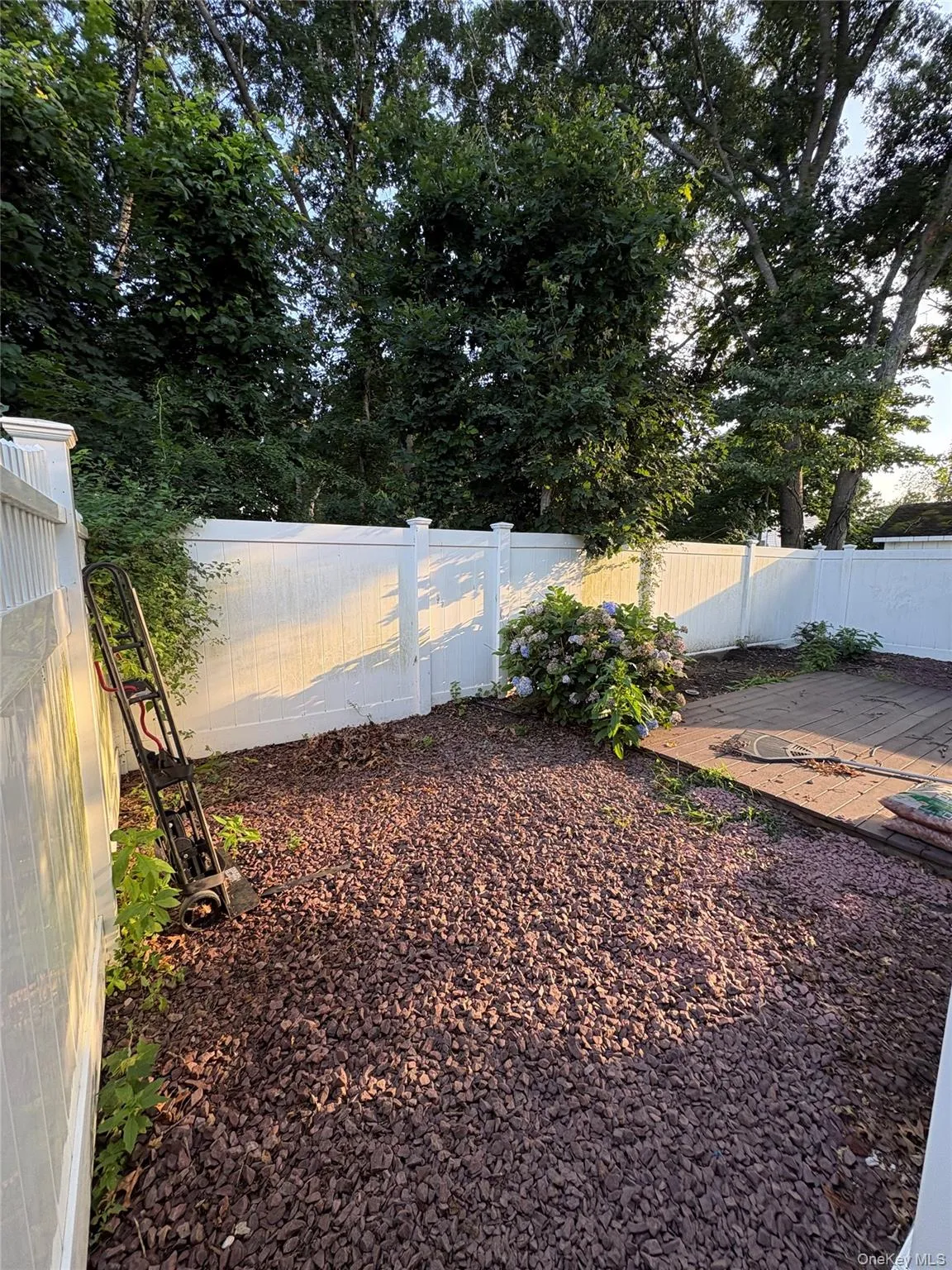 6 Wadsworth Avenue, Brookhaven, NY, 2 Room Rooms,1 BathroomBathrooms,Residential Lease,For Rent,Wadsworth,0,1029005 6 Wadsworth Avenue, Brookhaven, NY, 2 Room Rooms,1 BathroomBathrooms,Residential Lease,For Rent,Wadsworth,0,1029005