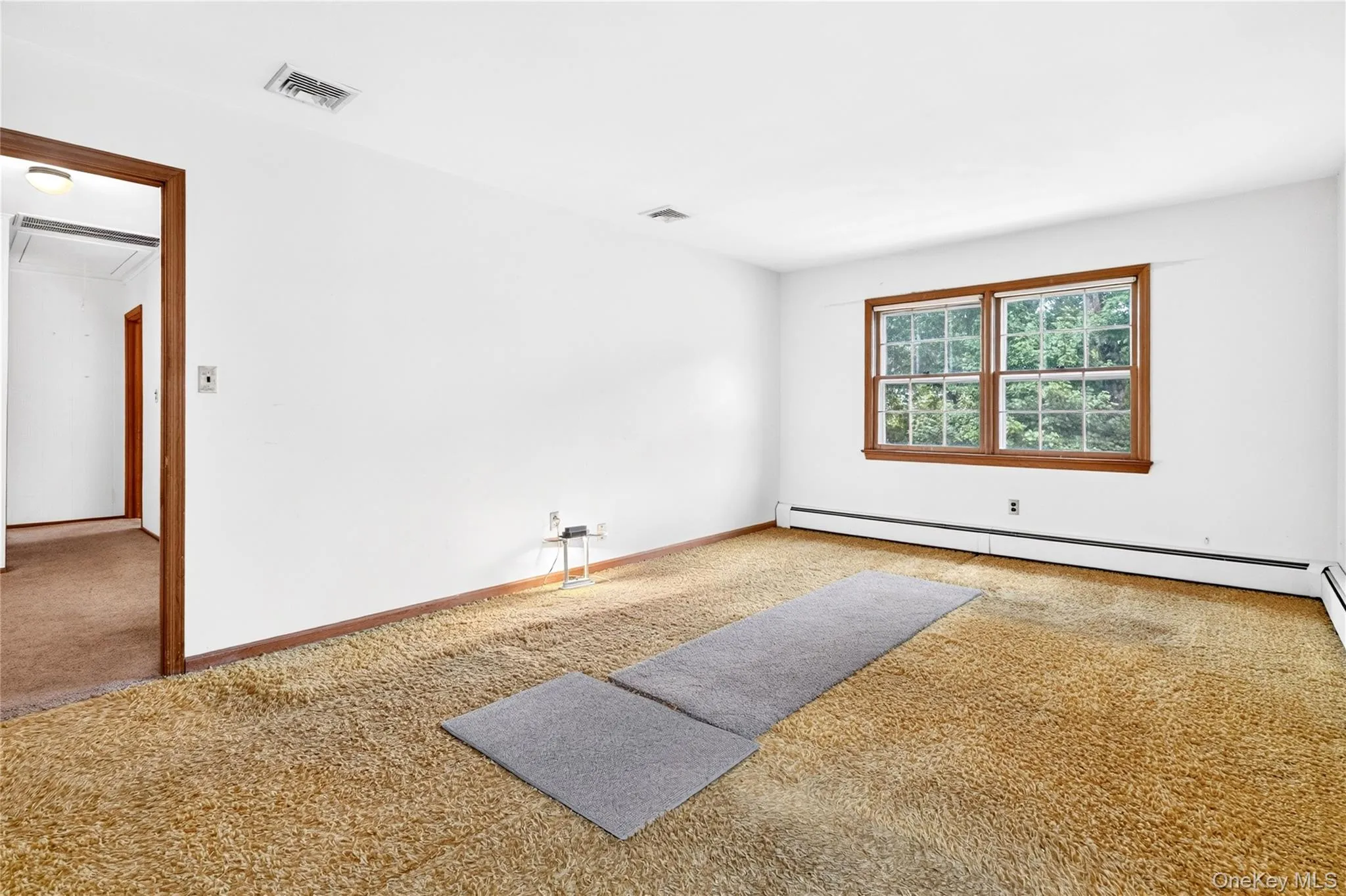 2 Laura Lane, Ramapo, NY, 4 Bedrooms Bedrooms, 9 Rooms Rooms,2 BathroomsBathrooms,Residential,For Rent,Laura,0,1029007 2 Laura Lane, Ramapo, NY, 4 Bedrooms Bedrooms, 9 Rooms Rooms,2 BathroomsBathrooms,Residential,For Rent,Laura,0,1029007