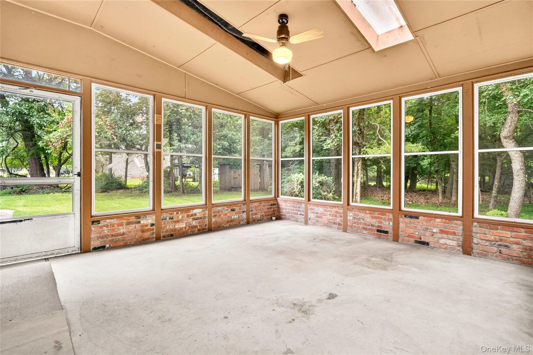 2 Laura Lane, Ramapo, NY, 4 Bedrooms Bedrooms, 9 Rooms Rooms,2 BathroomsBathrooms,Residential,For Rent,Laura,0,1029007 2 Laura Lane, Ramapo, NY, 4 Bedrooms Bedrooms, 9 Rooms Rooms,2 BathroomsBathrooms,Residential,For Rent,Laura,0,1029007