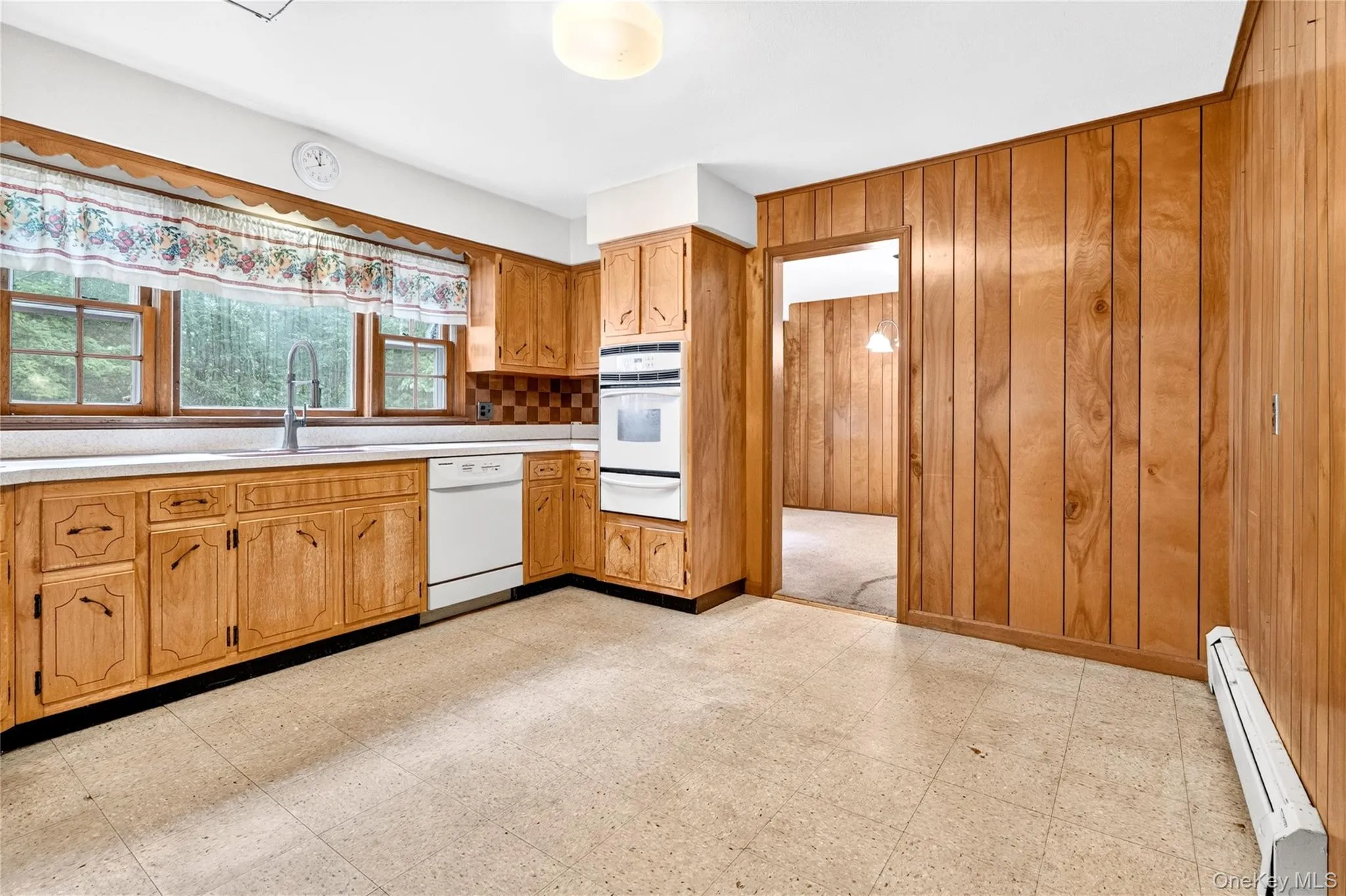2 Laura Lane, Ramapo, NY, 4 Bedrooms Bedrooms, 9 Rooms Rooms,2 BathroomsBathrooms,Residential,For Rent,Laura,0,1029007 2 Laura Lane, Ramapo, NY, 4 Bedrooms Bedrooms, 9 Rooms Rooms,2 BathroomsBathrooms,Residential,For Rent,Laura,0,1029007