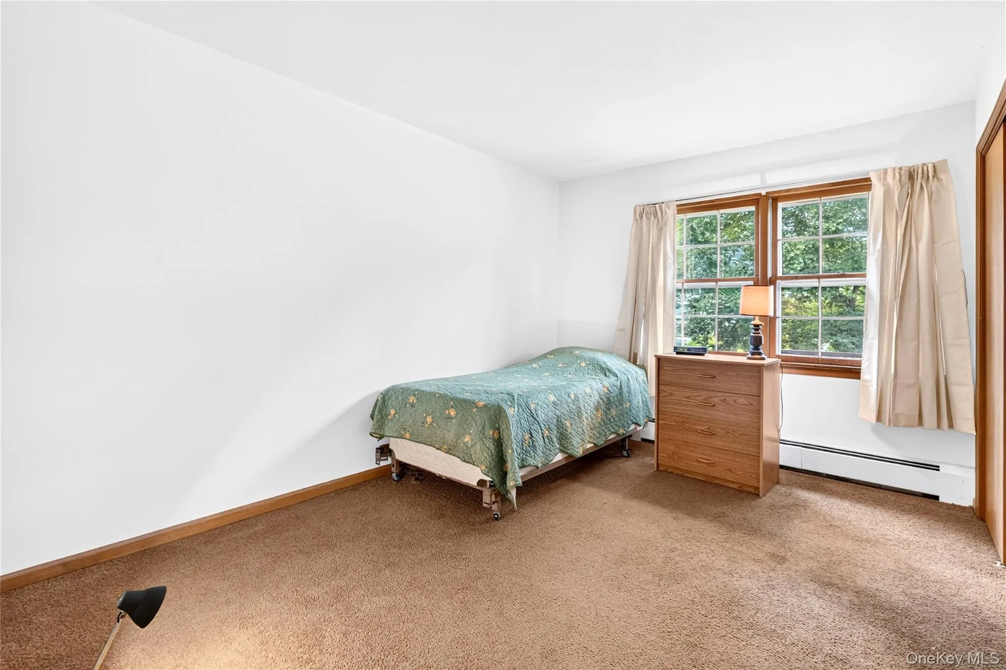 Hardwood floors under the carpet Hardwood floors under the carpet